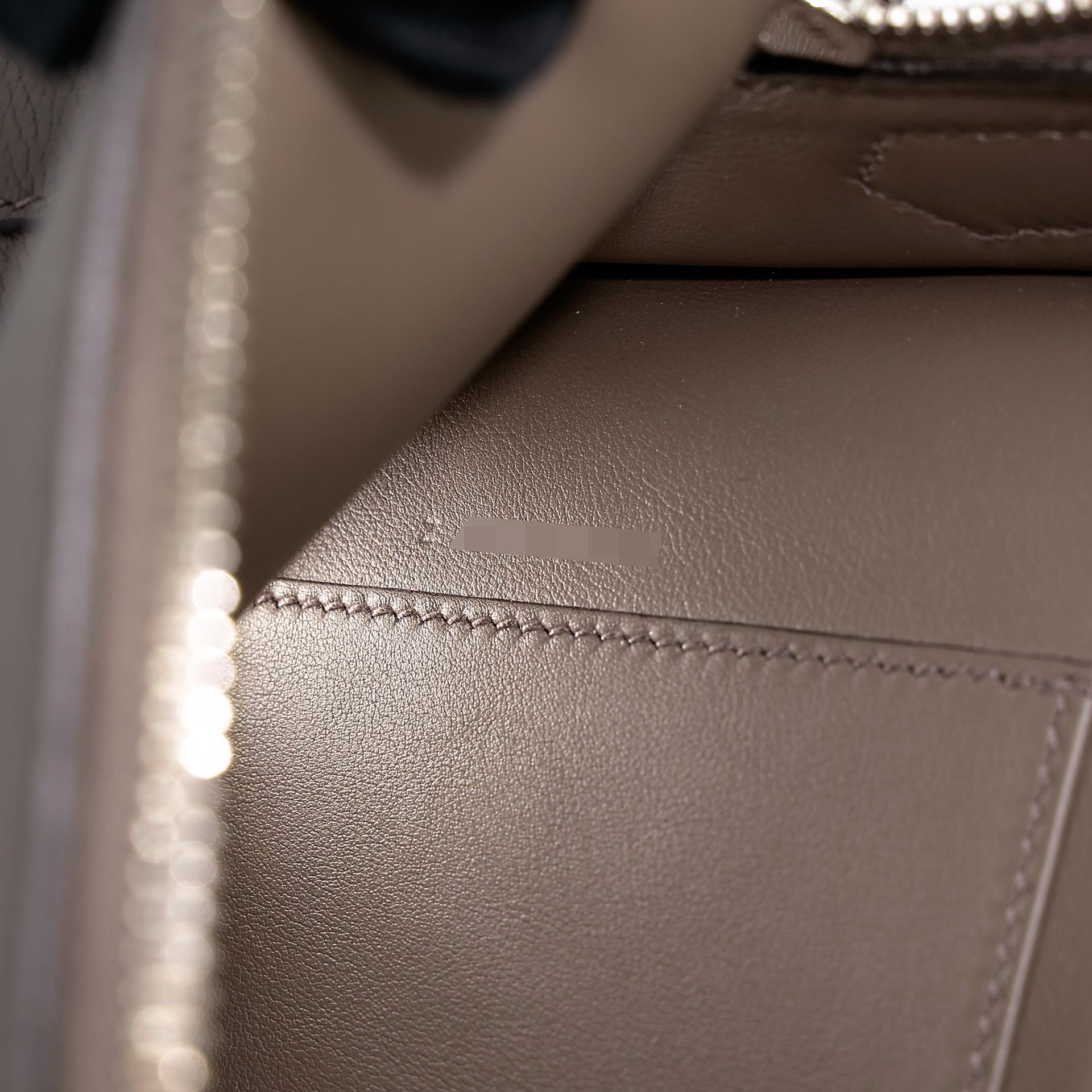 Very Good ( Rank A) HERMÈS Flash Messenger 28 Etain (8F) Evercolor Palladium hardware Z (2021) - 20