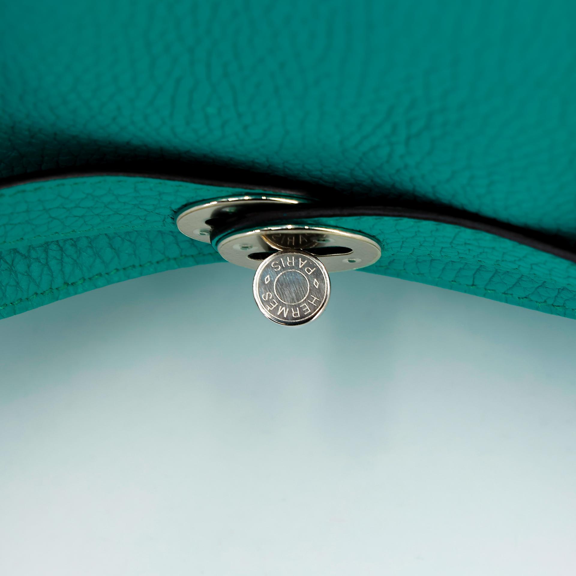 ランク A HERMÈS エルメス リンディ26 ブルーパオン (7F) トリヨン シルバー金具 X刻印 - 20