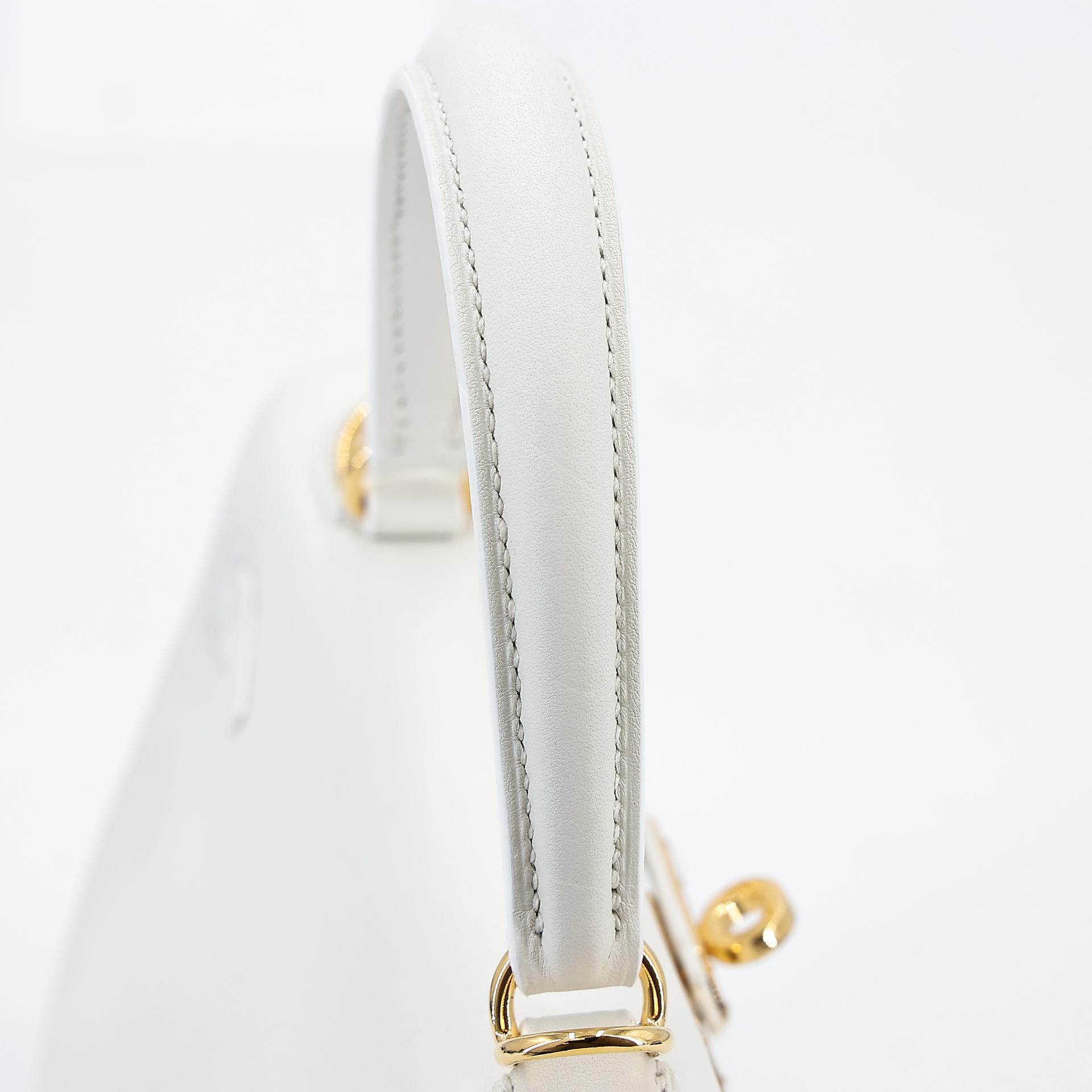 Excellent ( Rank SA ) HERMÈS Kelly 25 White (01) Swift Gold hardware D (2019) - 8