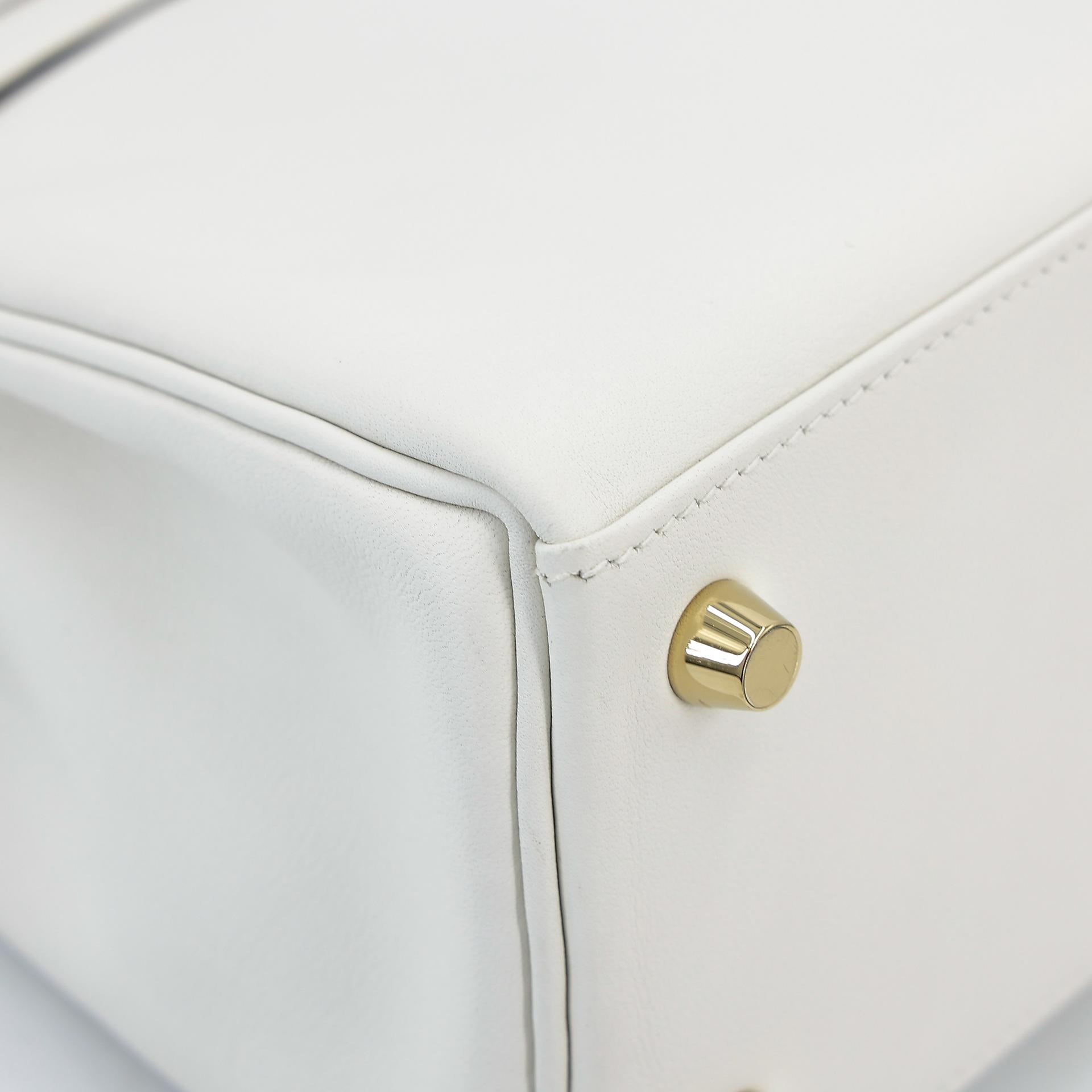 Excellent ( Rank SA ) HERMÈS Kelly 25 White (01) Swift Gold hardware D (2019) - 14