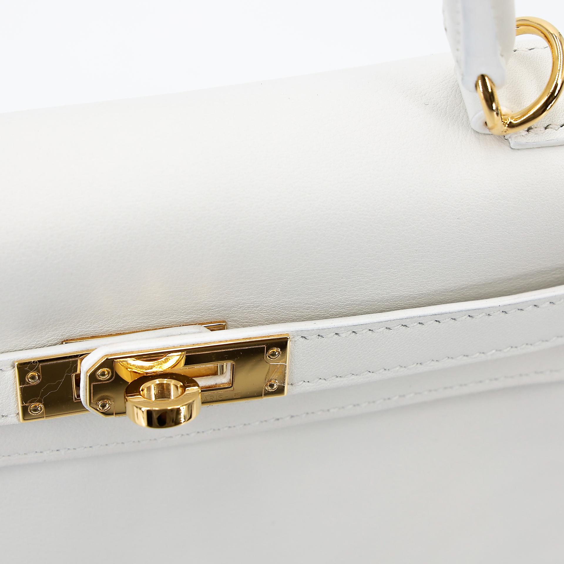 Excellent ( Rank SA ) HERMÈS Kelly 25 White (01) Swift Gold hardware D (2019) - 18