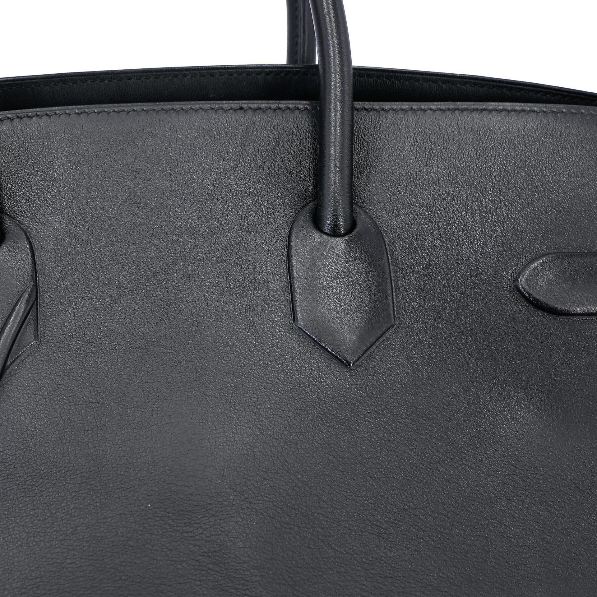 Good ( Rank AB) HERMÈS Limited Edition Birkin 35 Shadow Black (89) Swift Palladium hardware Square M (2009) - 17
