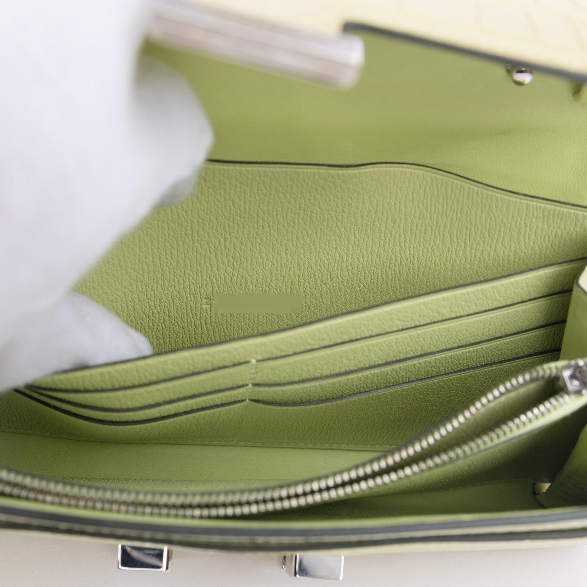 Fair ( Rank B )  HERMÈS  Constance To Go Jaune Bourgeon (R9) Matte Alligator Palladium hardware Z (2021) - 15