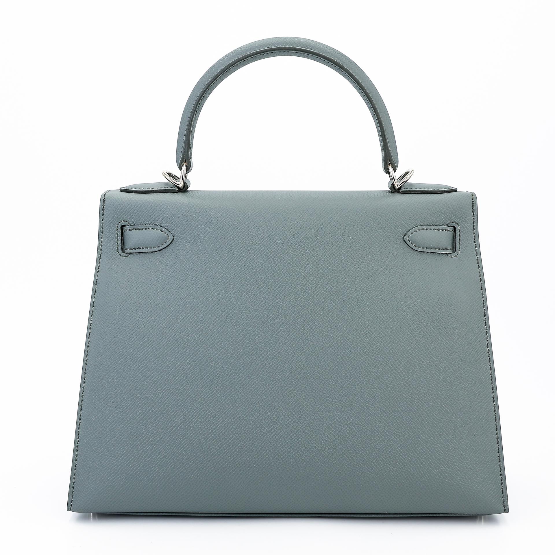 Excellent ( Rank SA ) HERMÈS Kelly 28 Sellier Vert Amande (63) Epsom Palladium hardware D (2019) - 2