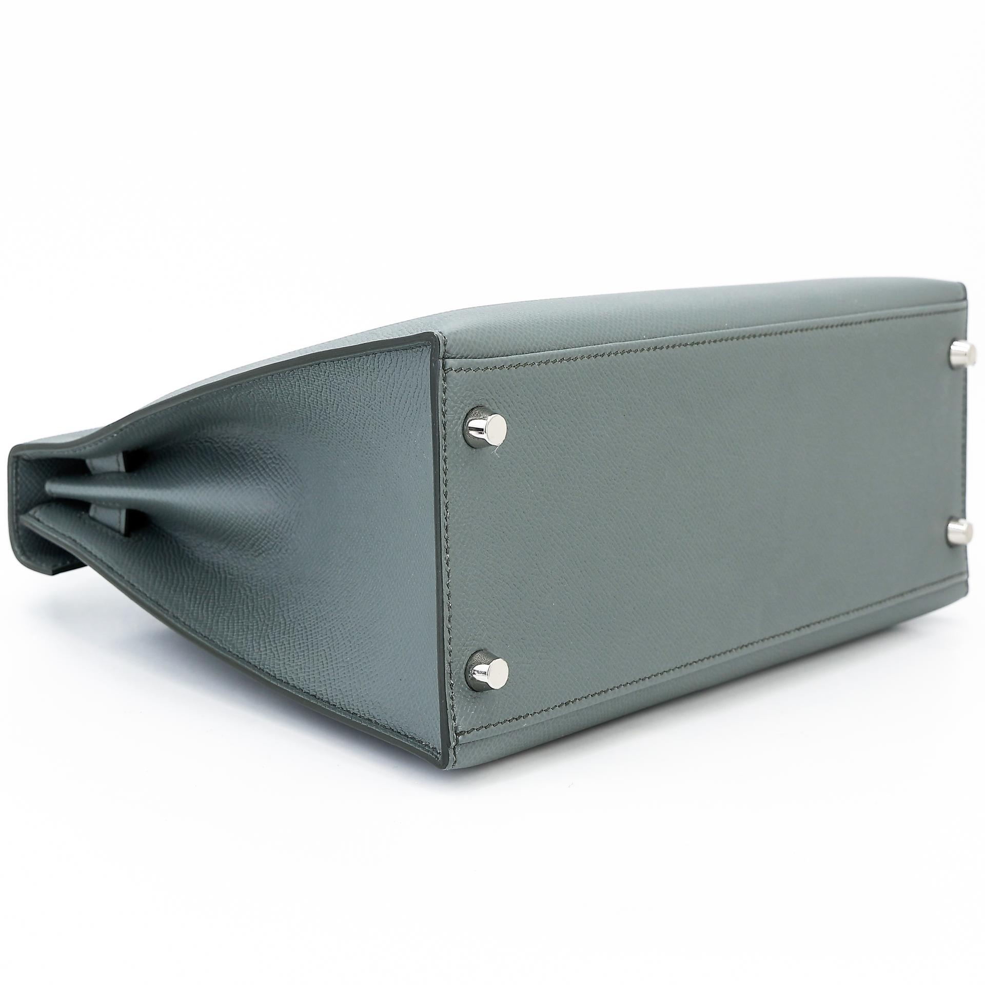 Excellent ( Rank SA ) HERMÈS Kelly 28 Sellier Vert Amande (63) Epsom Palladium hardware D (2019) - 7