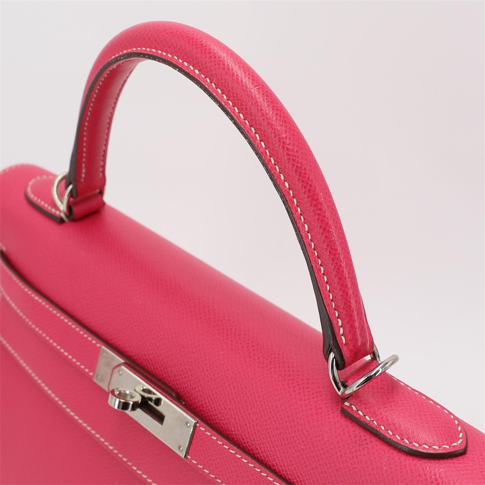 Very Good ( Rank A) HERMÈS Kelly 32 Sellier Rose Tyrien (E5) Epsom Palladium hardware Square Q (2013) - 3