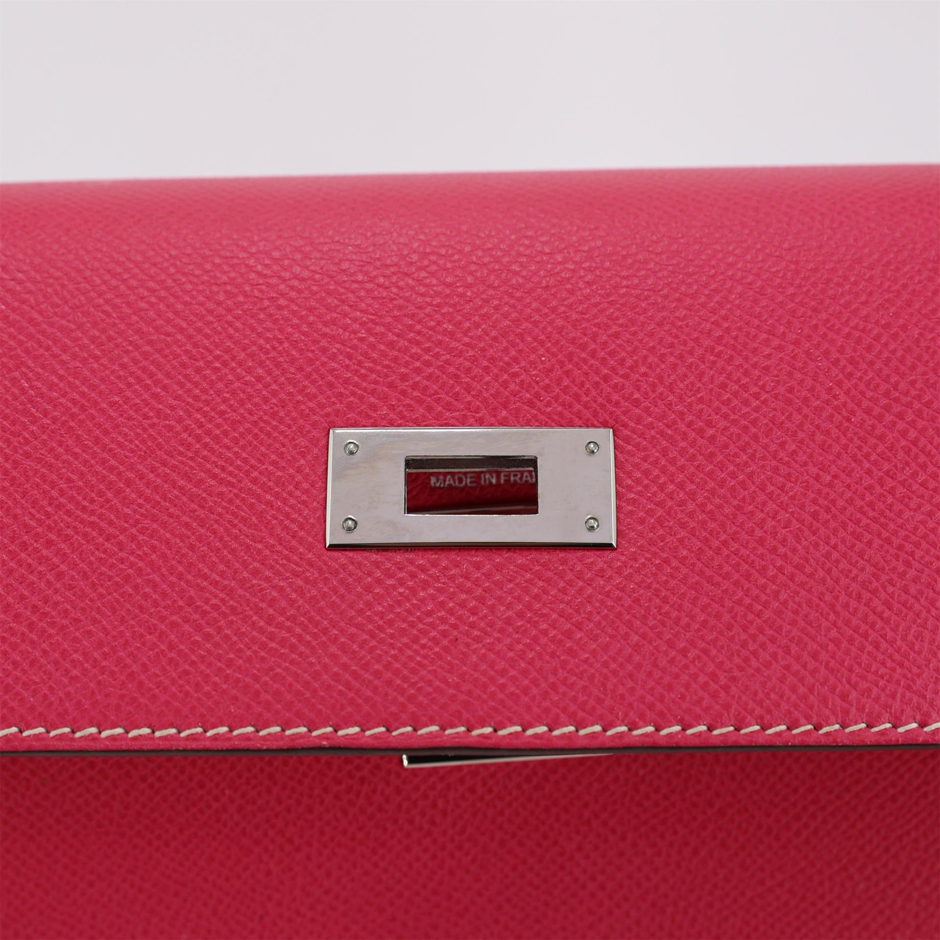 Very Good ( Rank A) HERMÈS Kelly 32 Sellier Rose Tyrien (E5) Epsom Palladium hardware Square Q (2013) - 10