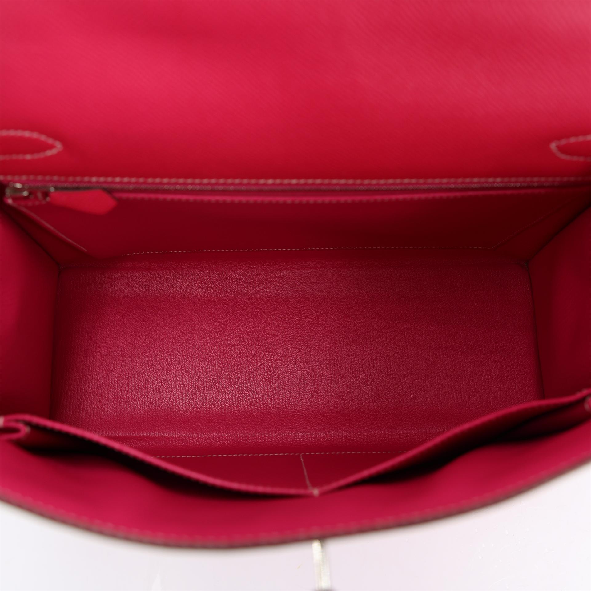 Very Good ( Rank A) HERMÈS Kelly 32 Sellier Rose Tyrien (E5) Epsom Palladium hardware Square Q (2013) - 12