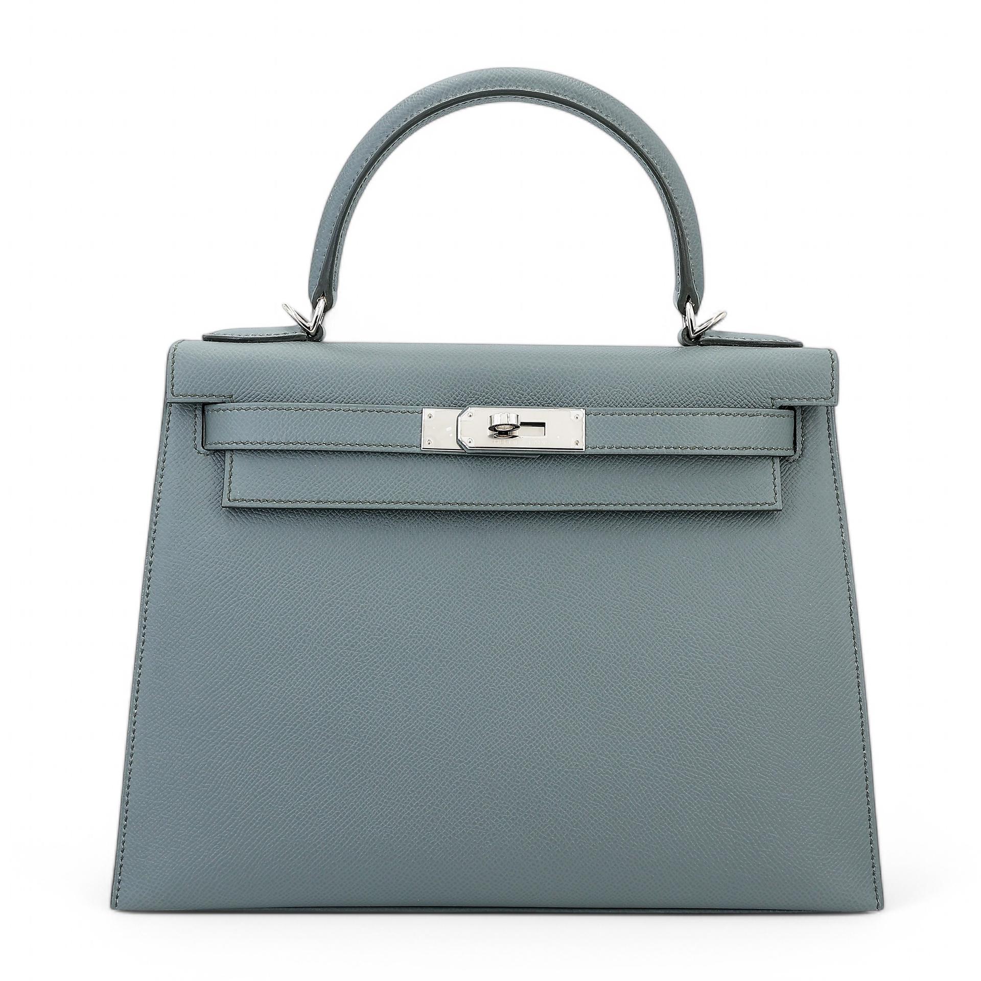 Excellent ( Rank SA ) HERMÈS Kelly 28 Sellier Vert Amande (63) Epsom Palladium hardware D (2019) - 1