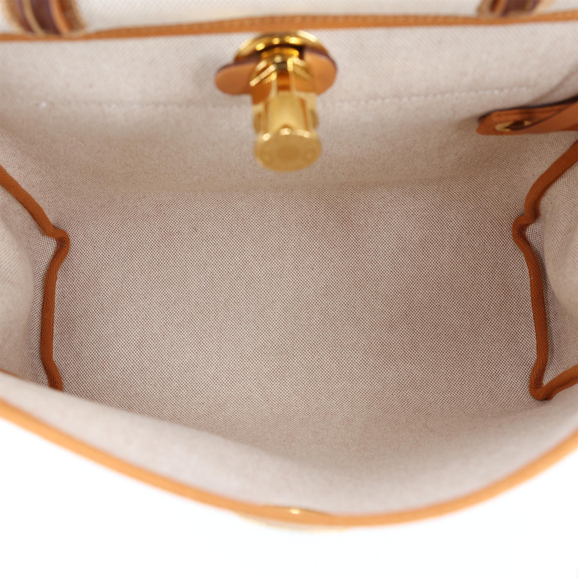 Excellent ( Rank SA ) HERMÈS Limited Edition Herbag Zip 31 PM  Fauve (34) Beige Canvas Gold hardware B (2023) - 18
