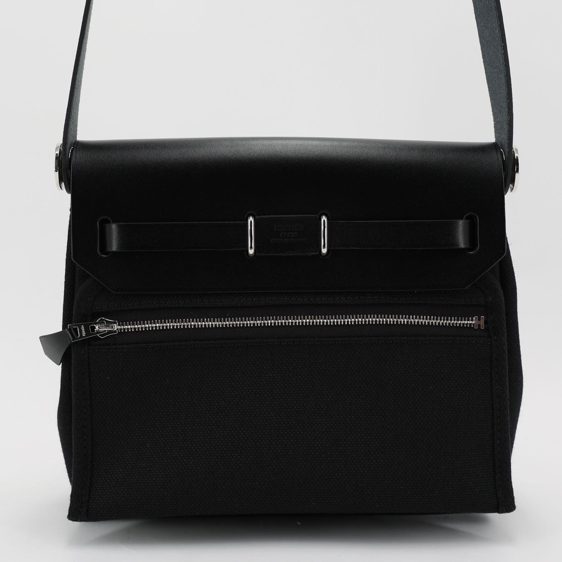 Brand New ( Rank N ) HERMÈS Herbag Zip Mini 20 Black (89) Vache Toile Militaire canvas Palladium hardware W (2024) - 2