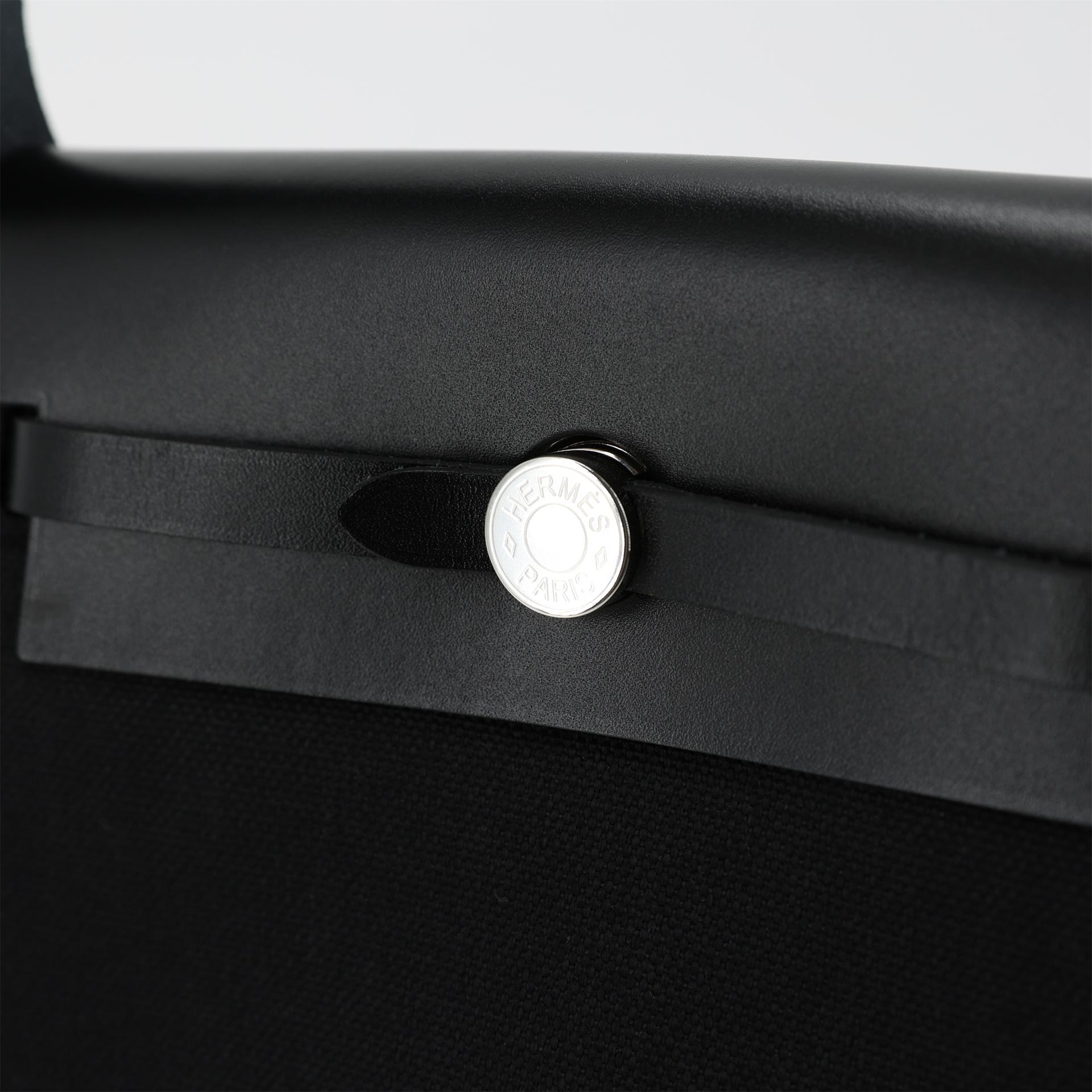 Brand New ( Rank N ) HERMÈS Herbag Zip Mini 20 Black (89) Vache Toile Militaire canvas Palladium hardware W (2024) - 9