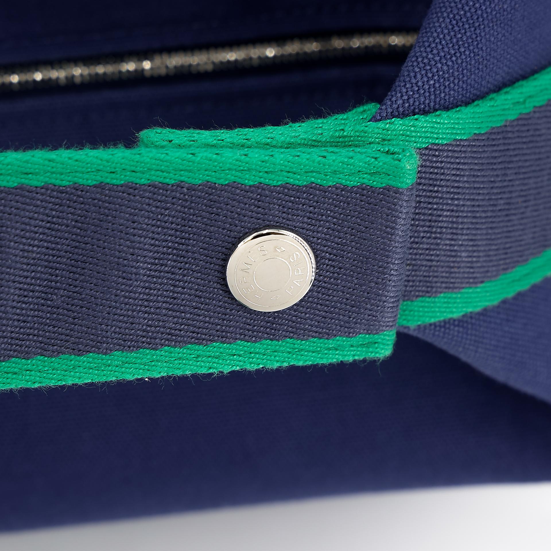 Very Good ( Rank A) HERMÈS Bride-a-Brac Case GM Blue Marine (78) Canvas Palladium hardware - 13