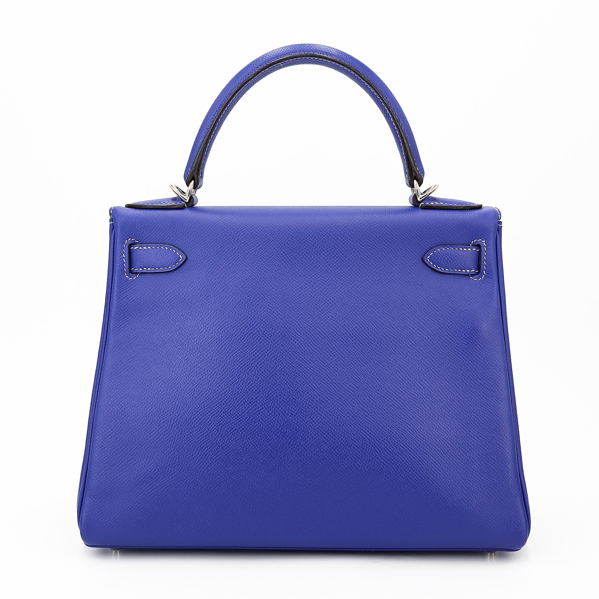 Very Good ( Rank A) HERMÈS Kelly 28 Verso Bleu Electrique (7T) Bleu de Prusse (7P) Epsom Palladium hardware Square P (2012) - 2