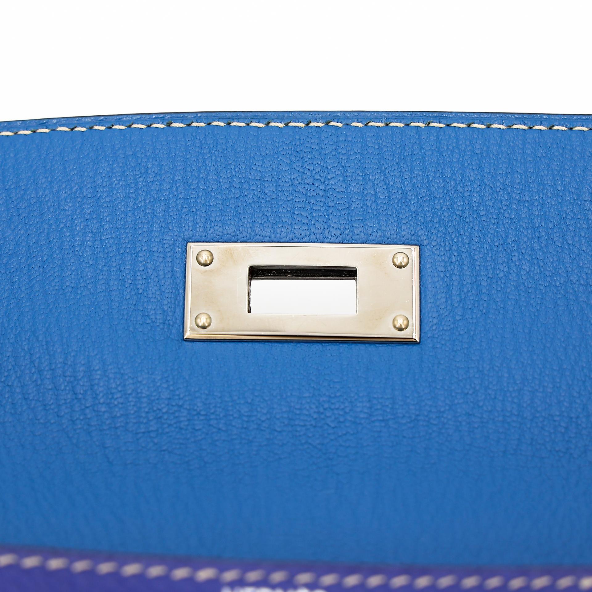Very Good ( Rank A) HERMÈS Kelly 28 Verso Bleu Electrique (7T) Bleu de Prusse (7P) Epsom Palladium hardware Square P (2012) - 18