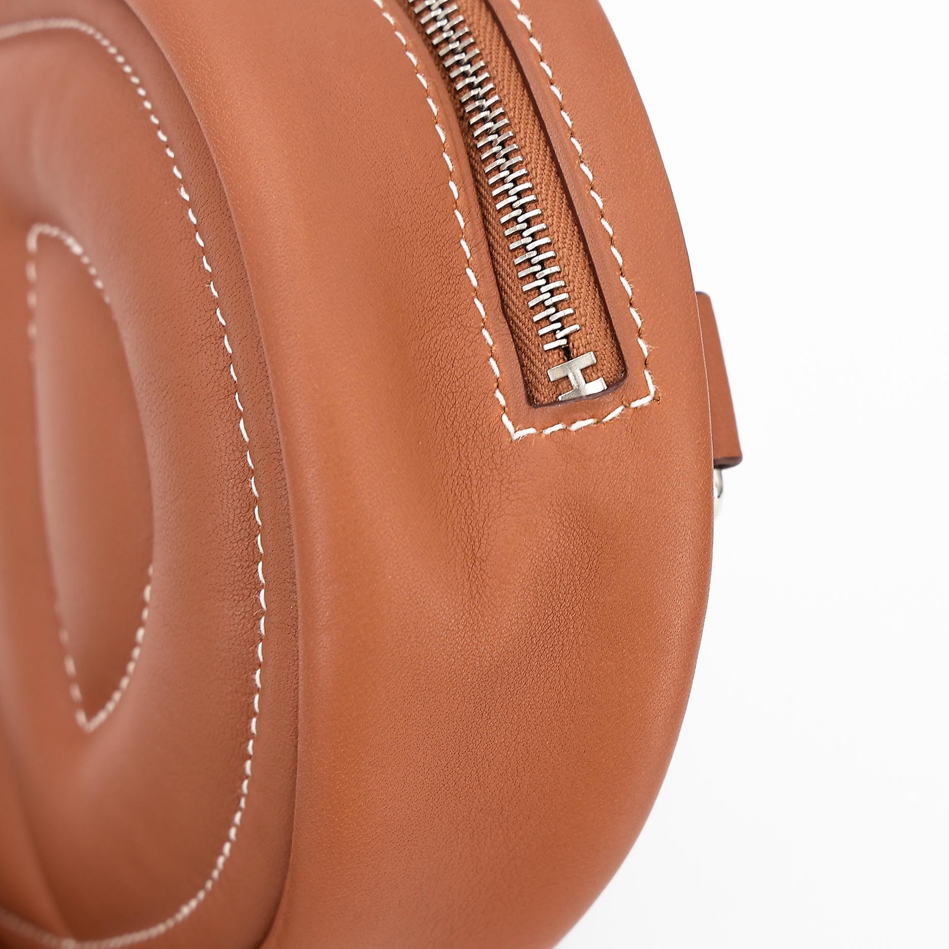 Excellent ( Rank SA ) HERMÈS In-The-Loop belt bag Gold (37) Swift Palladium hardware D (2019) - 12