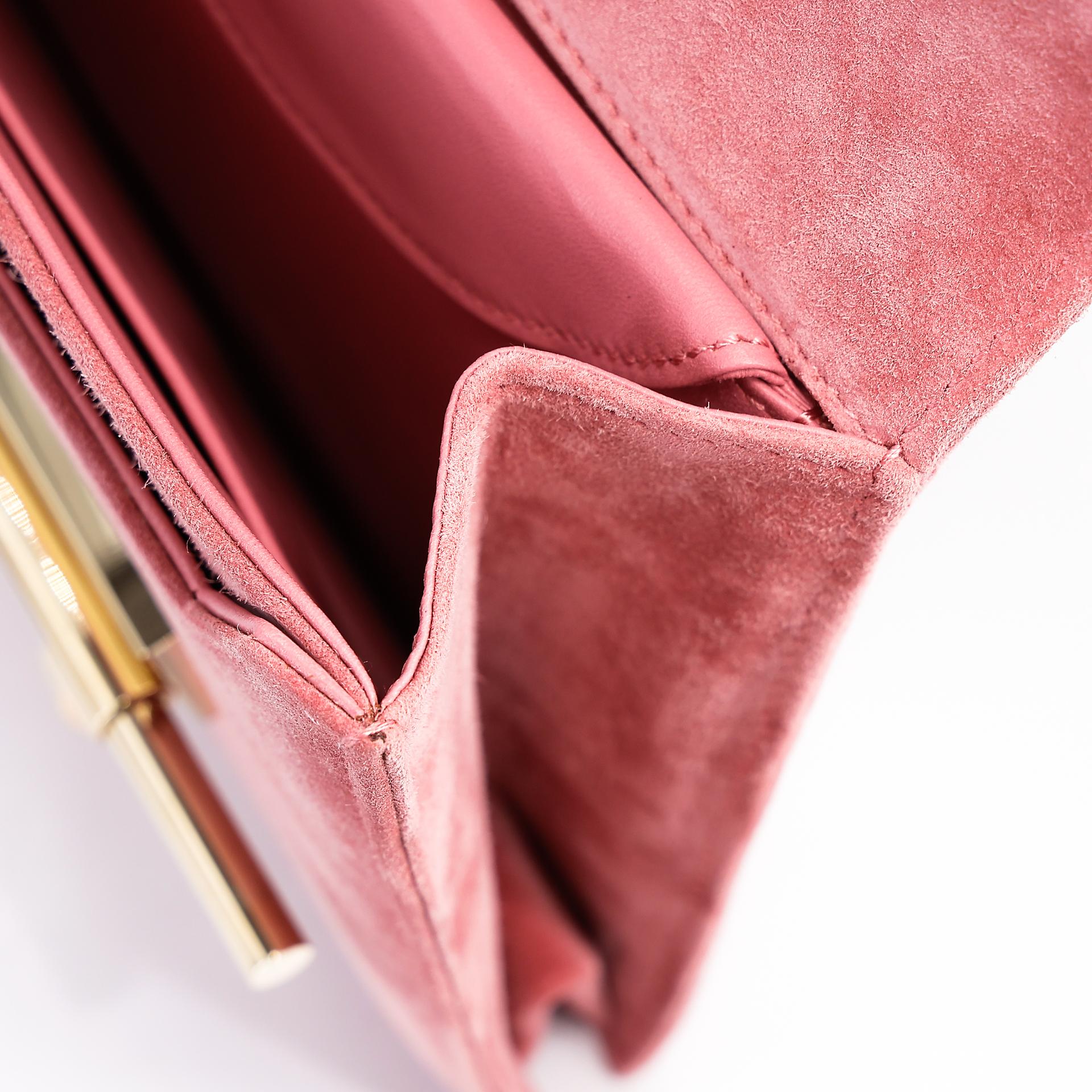 Excellent ( Rank SA ) HERMÈS Verrou 21 Clutch Rose Indien (5N) Doblis Suede Permabrass hardware Square R (2014) - 19