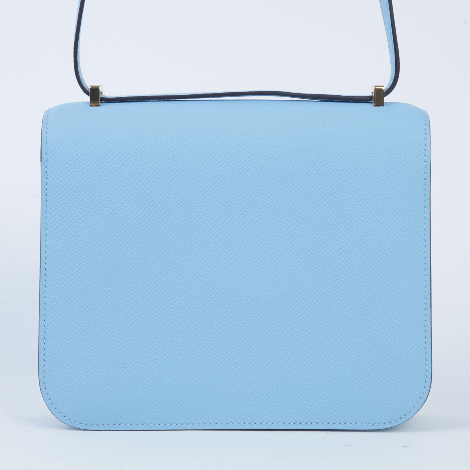 Excellent ( Rank SA )  HERMÈS  Constance Mini Celeste (7N) Epsom Gold hardware B (2023) - 2