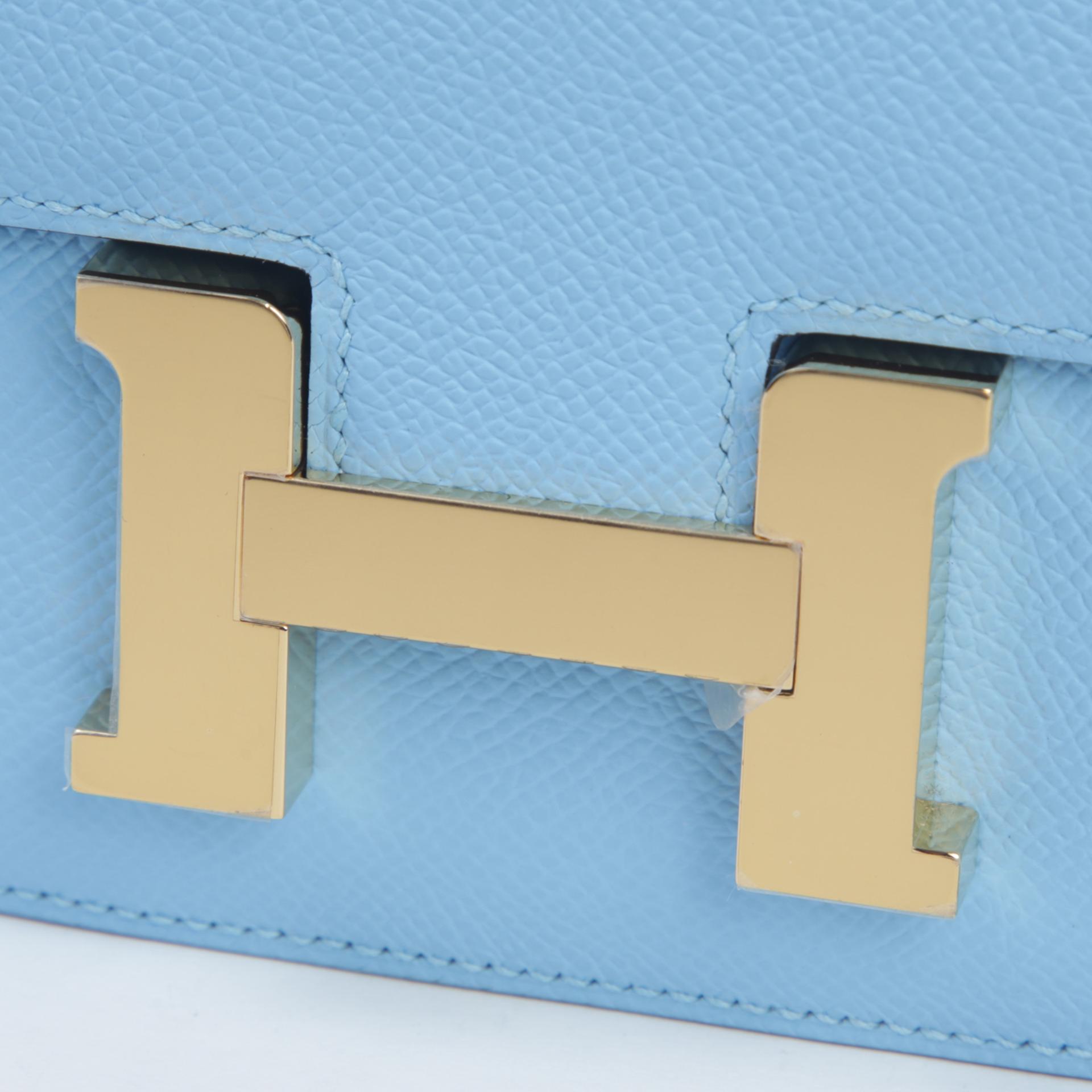 Excellent ( Rank SA )  HERMÈS  Constance Mini Celeste (7N) Epsom Gold hardware B (2023) - 8