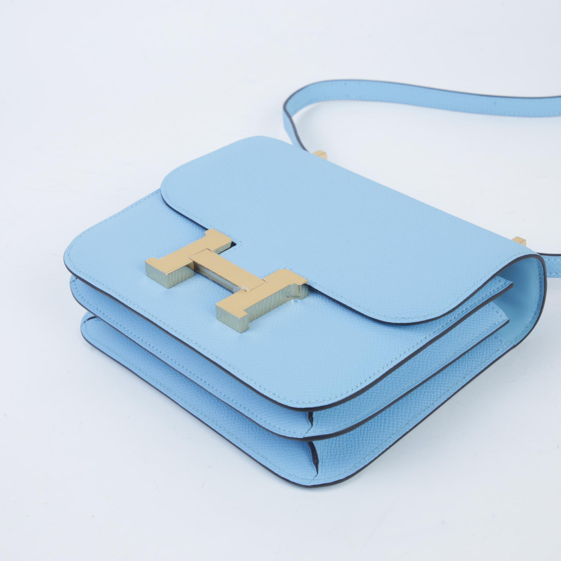 Excellent ( Rank SA )  HERMÈS  Constance Mini Celeste (7N) Epsom Gold hardware B (2023) - 5