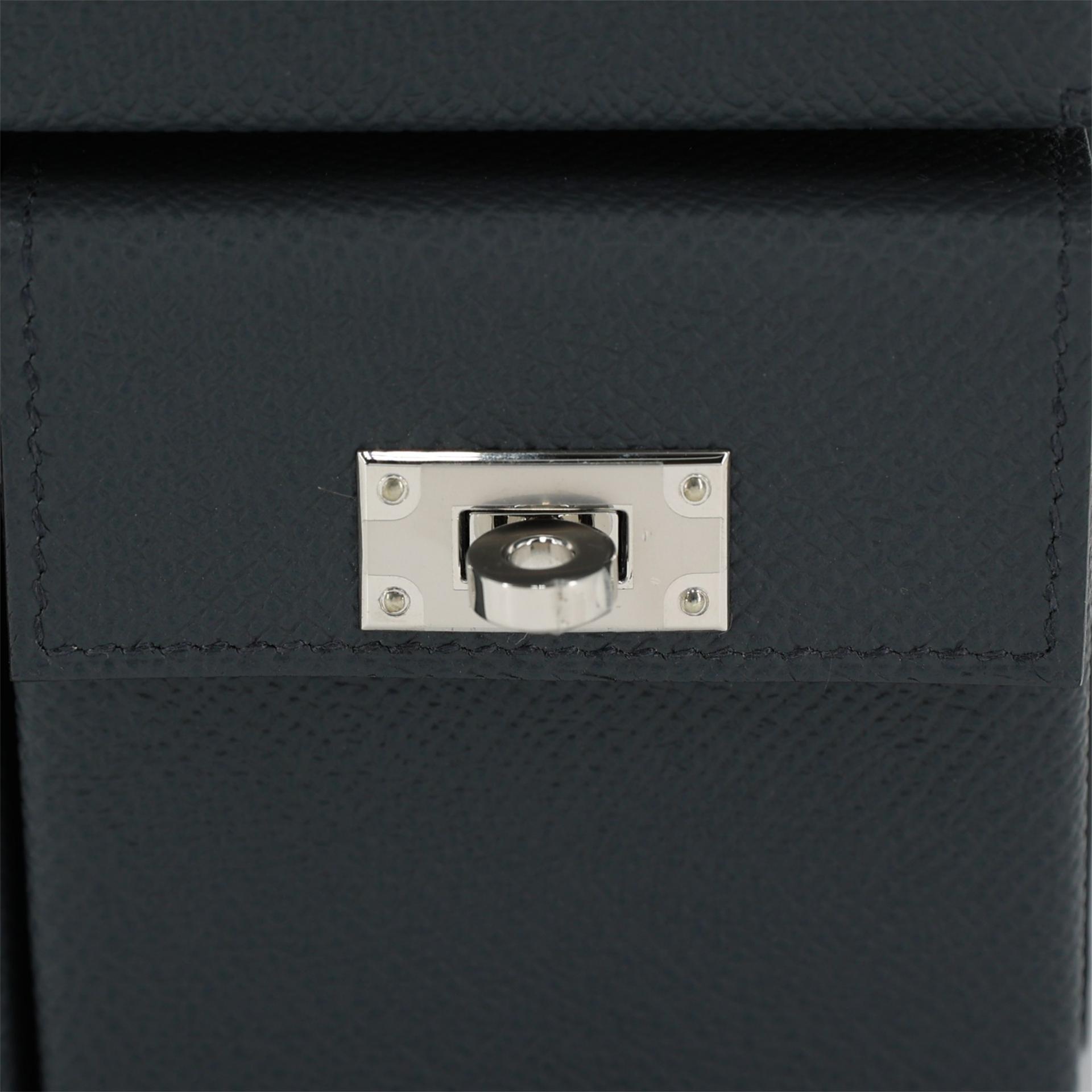 Brand New ( Rank N ) HERMÈS Kelly Multipocket To Go Pouch Gris misty (H0) Epsom Palladium hardware W (2024) - 13