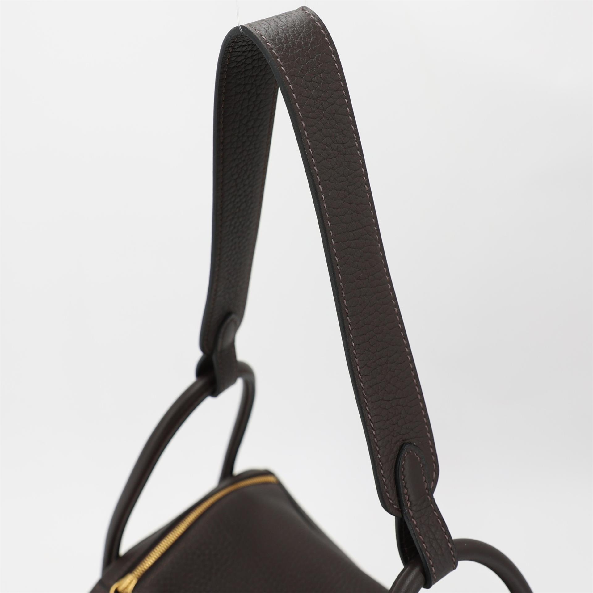 Excellent ( Rank SA ) HERMÈS Lindy 26 Ebene (46) Clemence Gold hardware D (2019) - 3