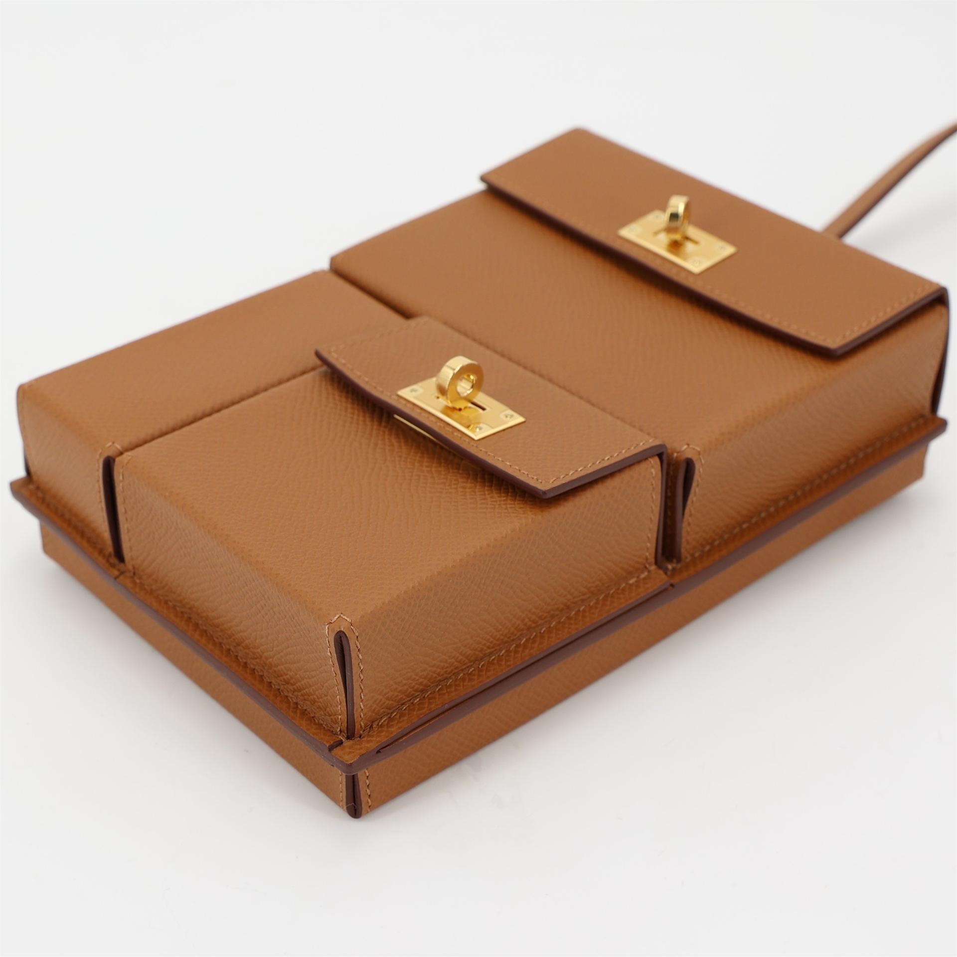 Brand New ( Rank N ) HERMÈS Kelly Multipocket To Go Pouch Gold (37) Epsom Gold hardware W (2024) - 5