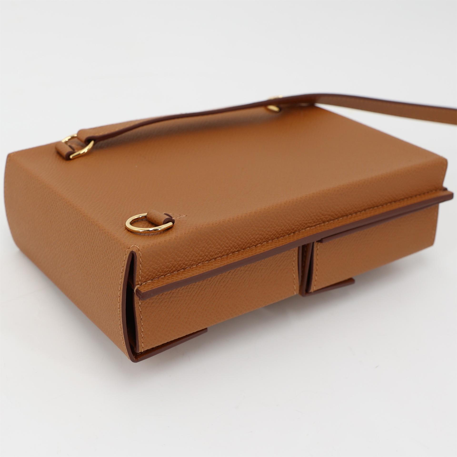 Brand New ( Rank N ) HERMÈS Kelly Multipocket To Go Pouch Gold (37) Epsom Gold hardware W (2024) - 11