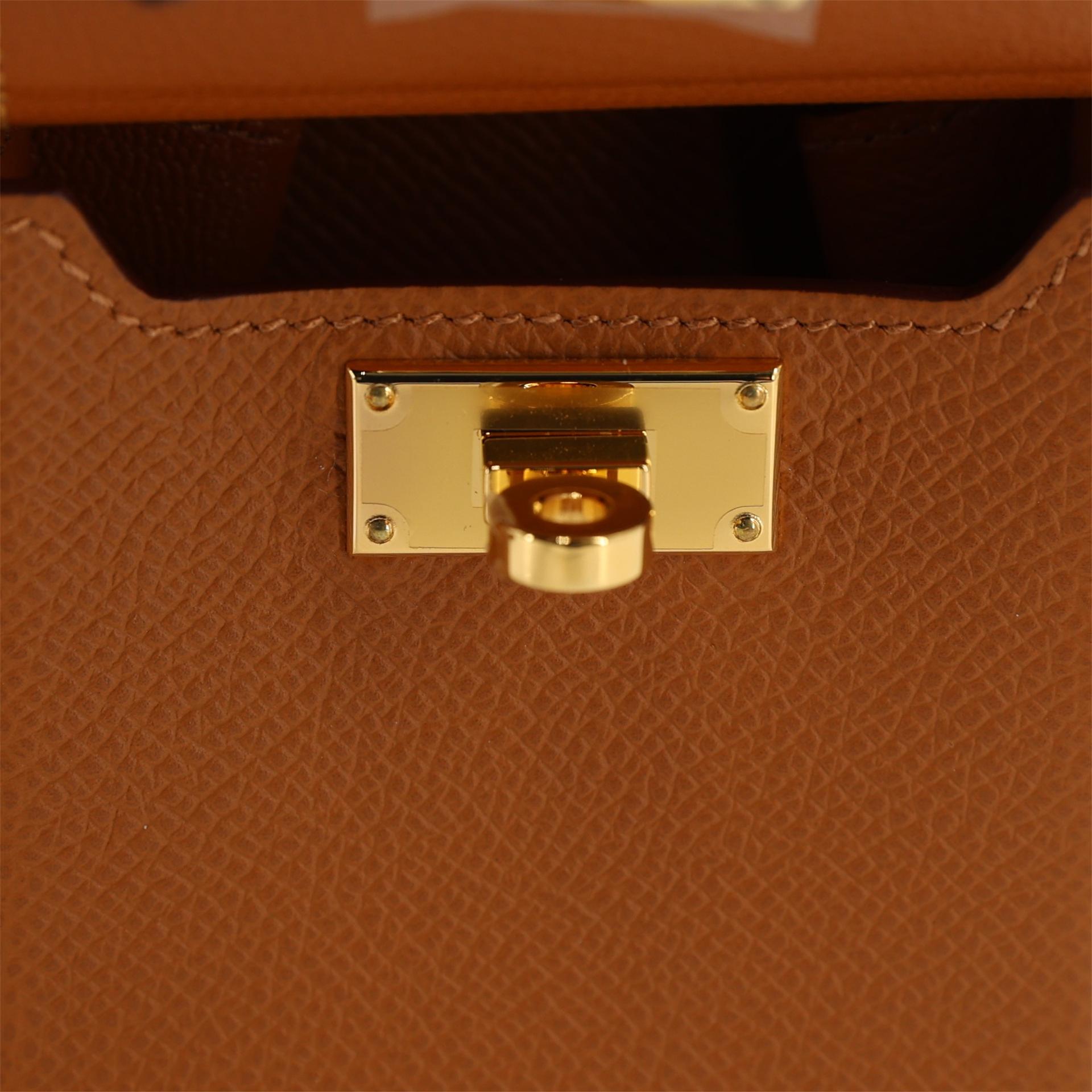 Brand New ( Rank N ) HERMÈS Kelly Multipocket To Go Pouch Gold (37) Epsom Gold hardware W (2024) - 16