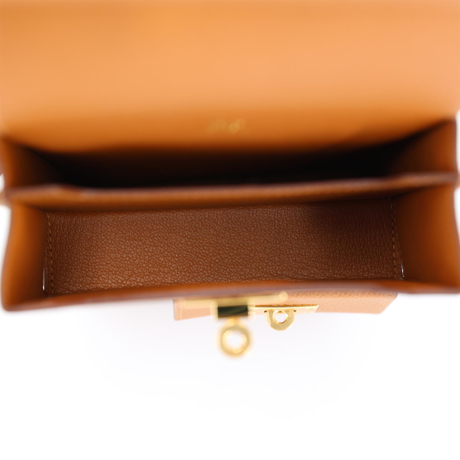 Brand New ( Rank N ) HERMÈS Kelly Multipocket To Go Pouch Gold (37) Epsom Gold hardware W (2024) - 19