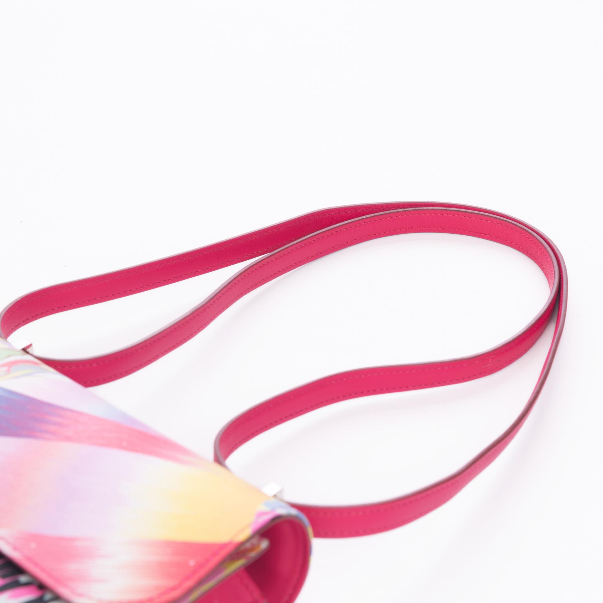 Very Good ( Rank A) HERMÈS Limited Edition Constance Mini MARBLE SILK Multi-color silk Palladium hardware Z (2021) - 3