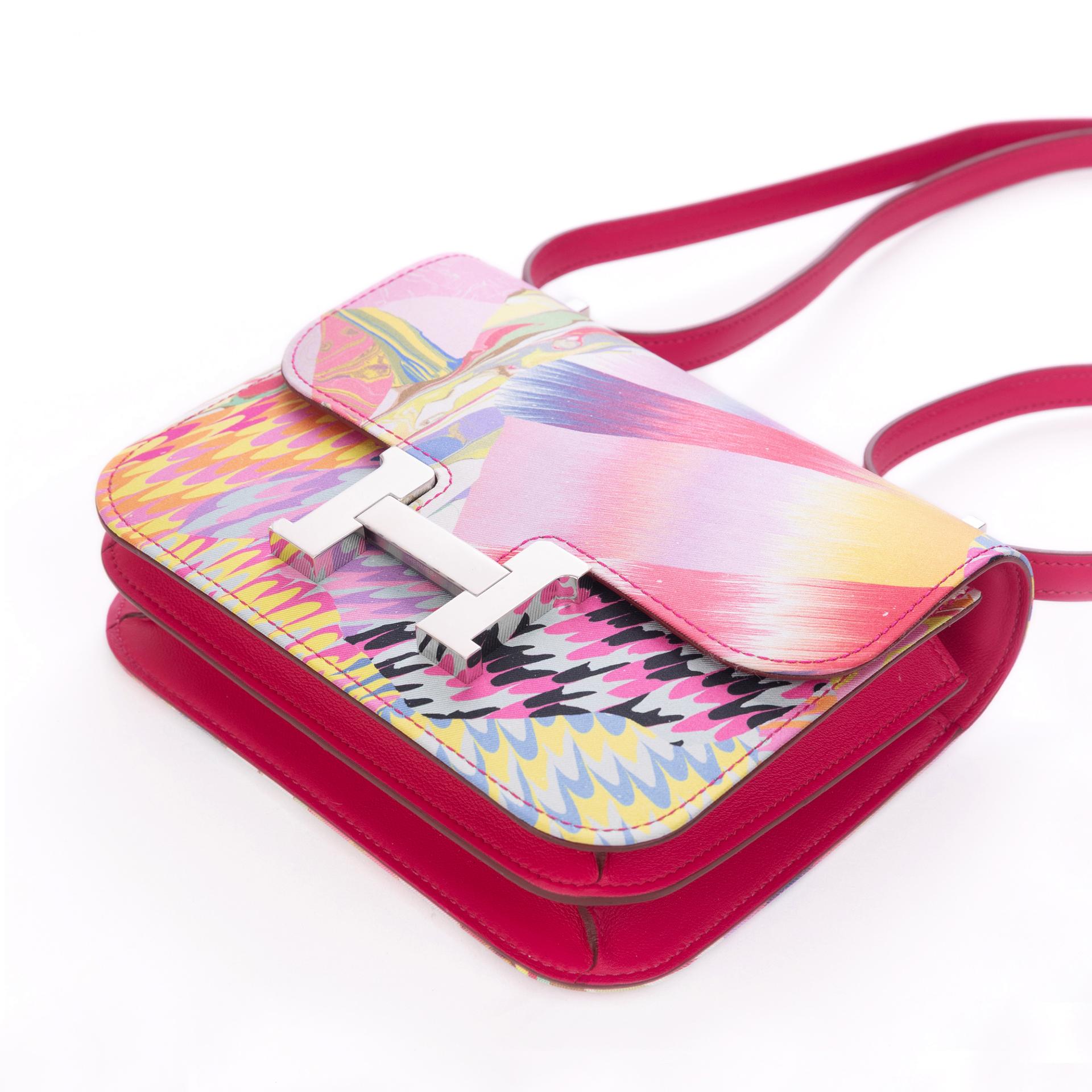 Very Good ( Rank A) HERMÈS Limited Edition Constance Mini MARBLE SILK Multi-color silk Palladium hardware Z (2021) - 5