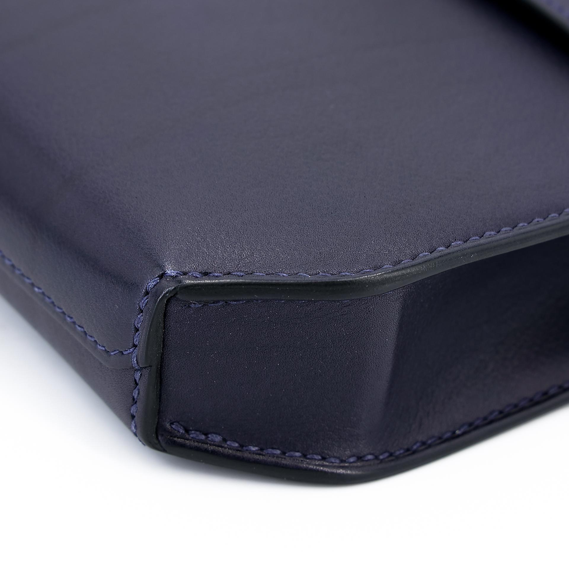 Very Good ( Rank A) HERMÈS Kelly depeches 25 Bleu Nuit (2Z) Evergrain Gold hardware Z (2021) - 9