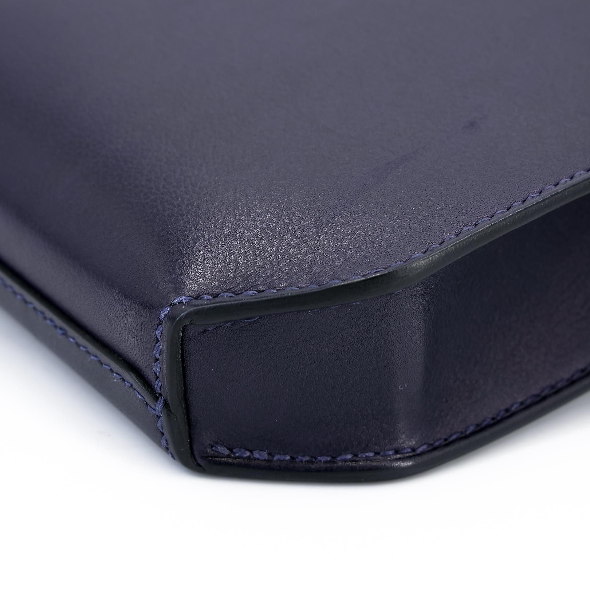 Very Good ( Rank A) HERMÈS Kelly depeches 25 Bleu Nuit (2Z) Evergrain Gold hardware Z (2021) - 11