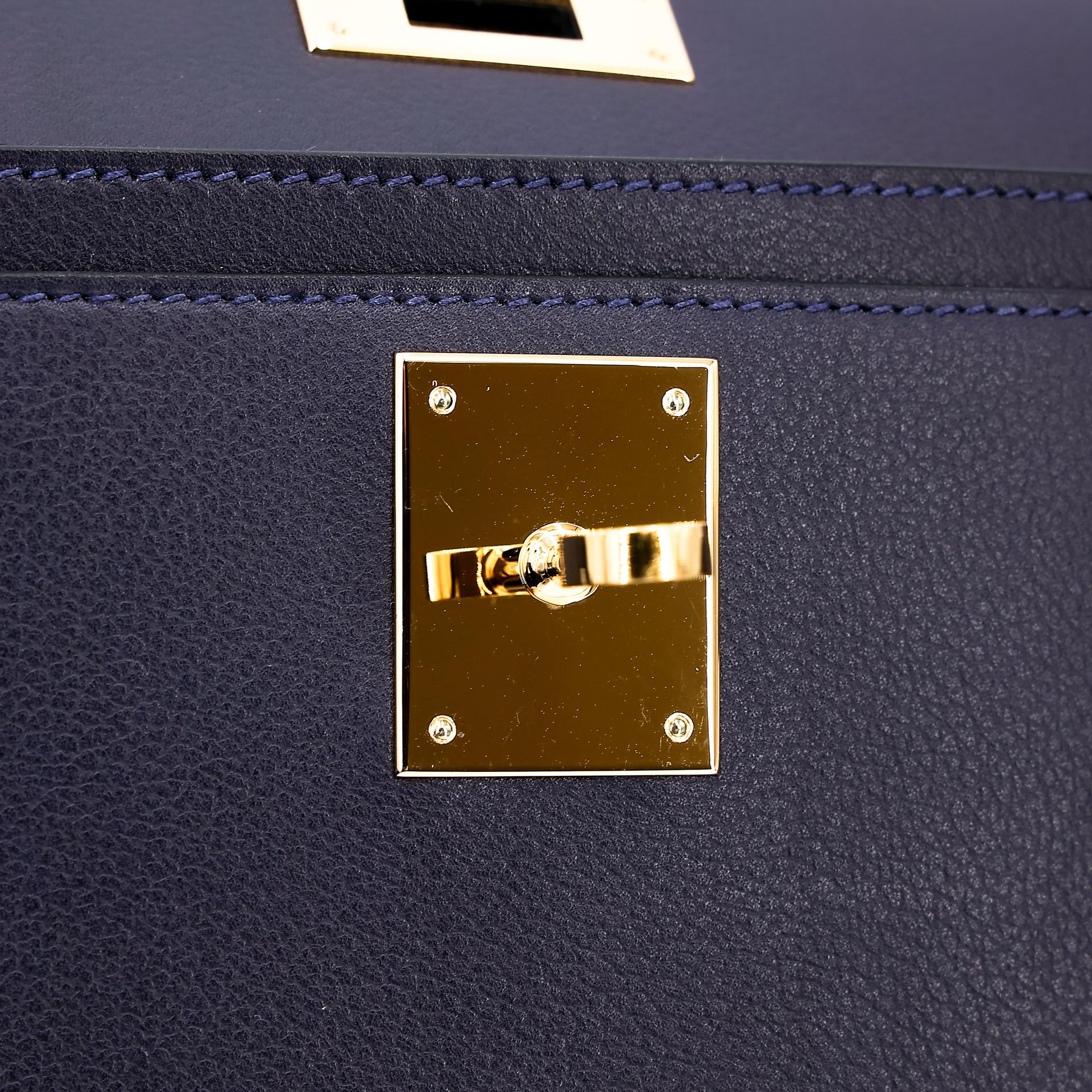 Very Good ( Rank A) HERMÈS Kelly depeches 25 Bleu Nuit (2Z) Evergrain Gold hardware Z (2021) - 20