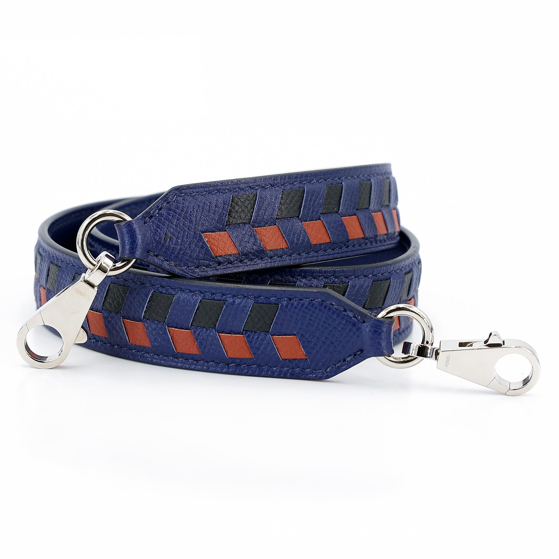 Very Good ( Rank A) HERMÈS Strap Tressage 70cm Bleu Indigo (76) Terre Battue (R1) Epsom Palladium hardware C (2018) - 2