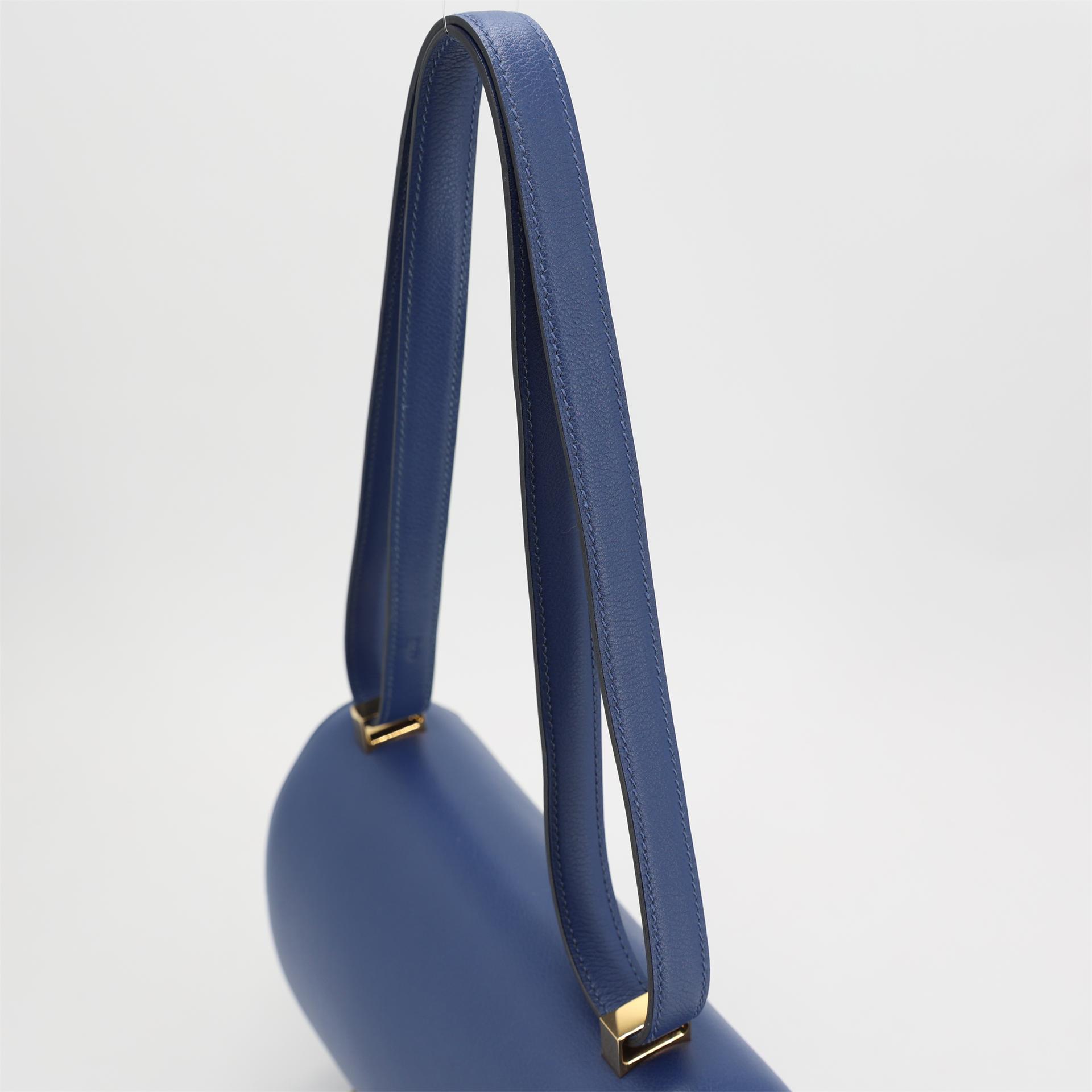 Very Good ( Rank A) HERMÈS Constance 24 Bleu Brighton (7E) Evercolor Gold hardware C (2018) - 3