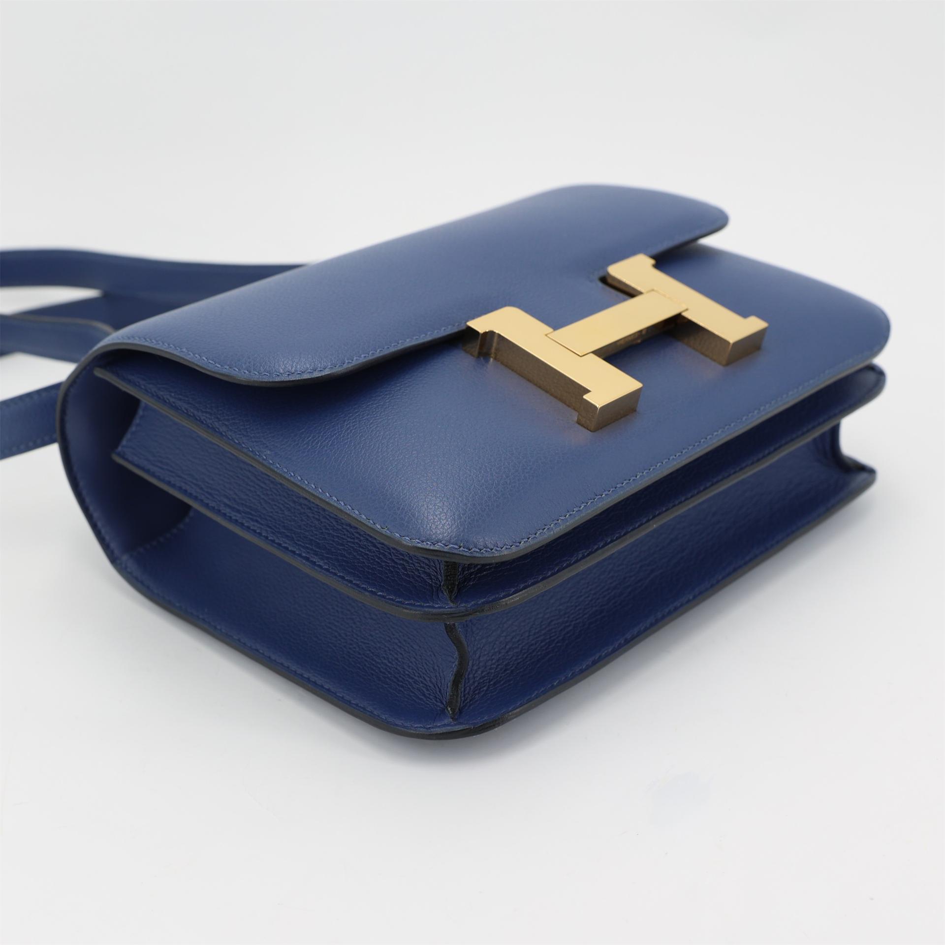 Very Good ( Rank A) HERMÈS Constance 24 Bleu Brighton (7E) Evercolor Gold hardware C (2018) - 4