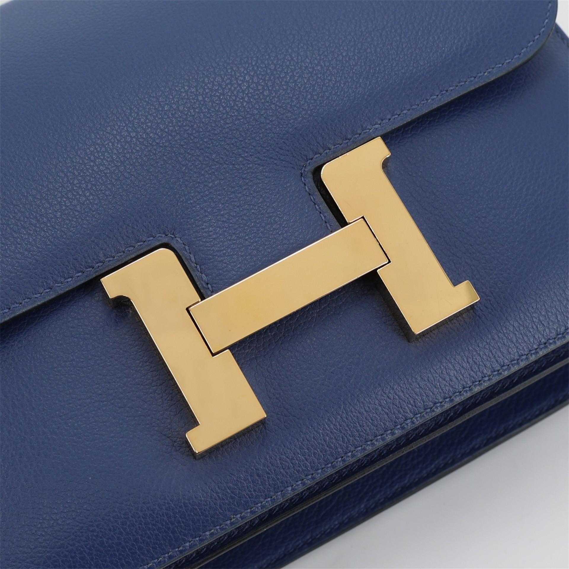 Very Good ( Rank A) HERMÈS Constance 24 Bleu Brighton (7E) Evercolor Gold hardware C (2018) - 8