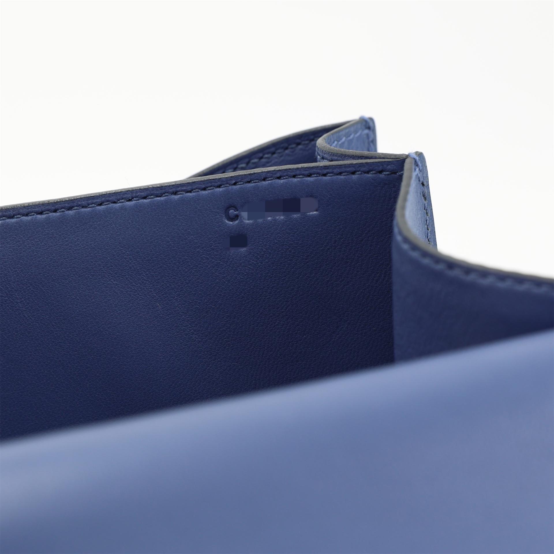Very Good ( Rank A) HERMÈS Constance 24 Bleu Brighton (7E) Evercolor Gold hardware C (2018) - 16