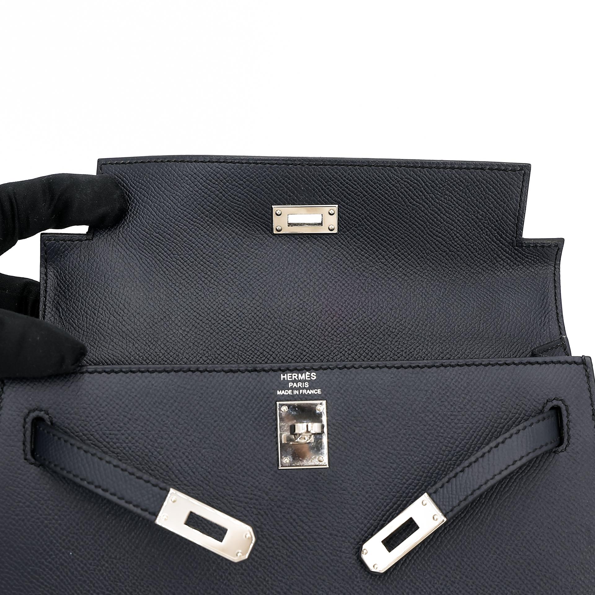 Very Good ( Rank A) HERMÈS Kelly 25 Sellier Bleu Indigo (76) Epsom Palladium hardware C (2018) - 17