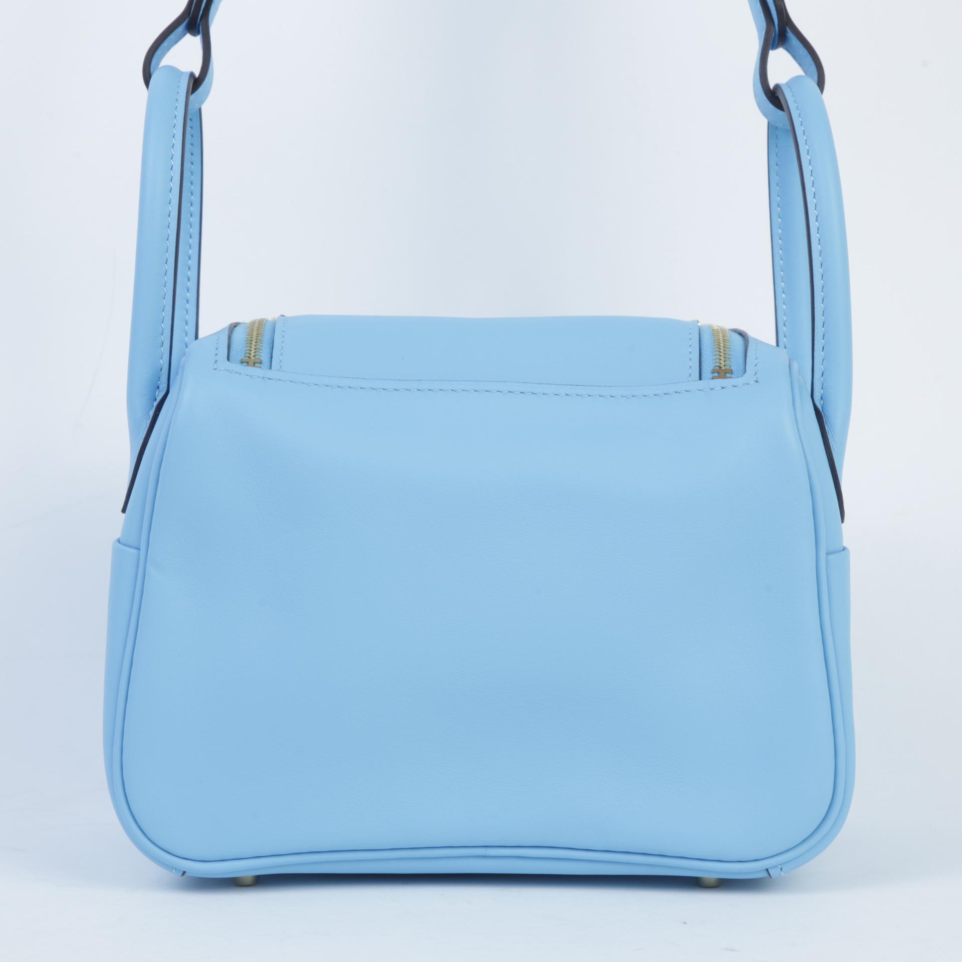 Unused ( Rank NS )  HERMÈS  Mini Lindy II Celeste (7N) Swift Gold hardware B (2023) - 2