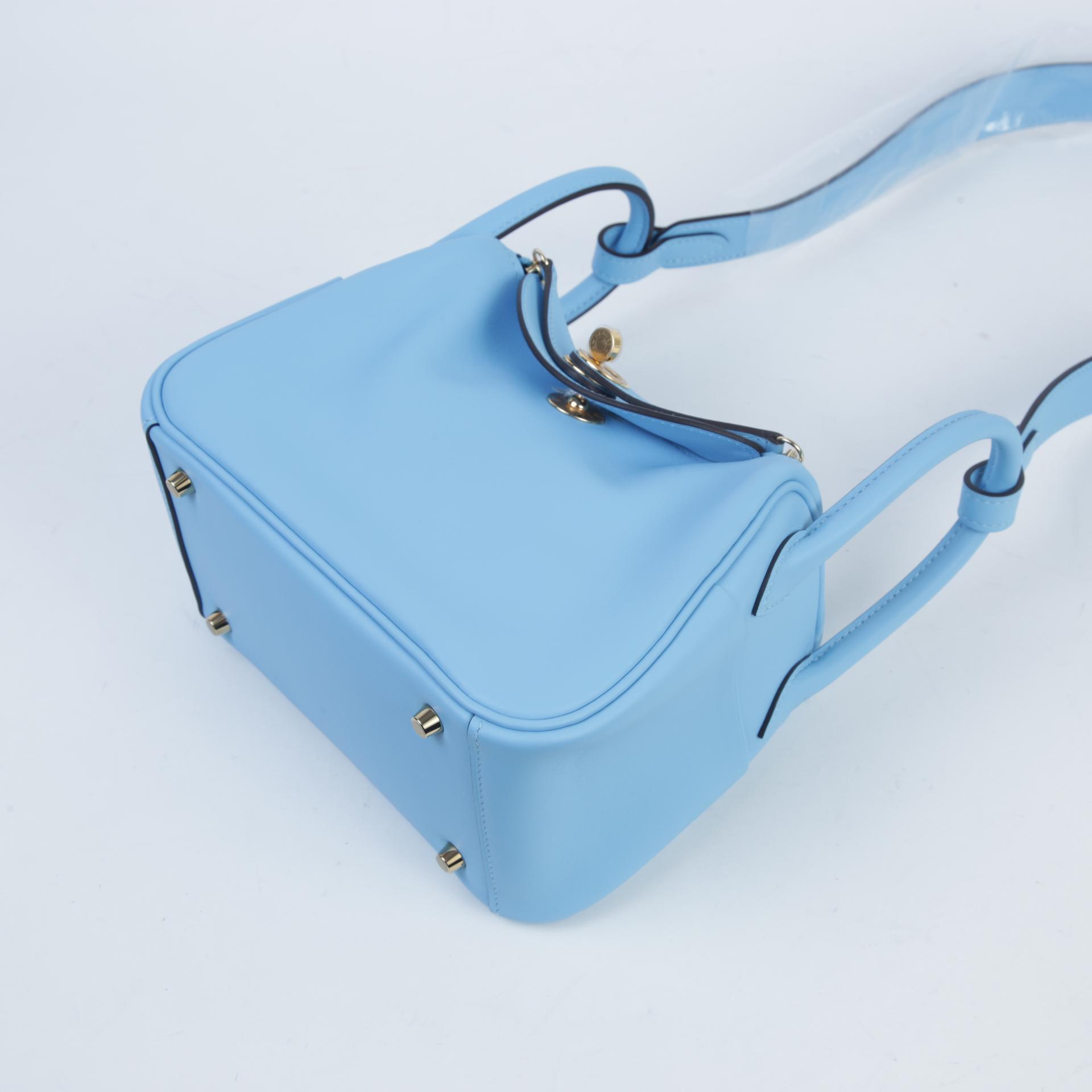 Unused ( Rank NS )  HERMÈS  Mini Lindy II Celeste (7N) Swift Gold hardware B (2023) - 5
