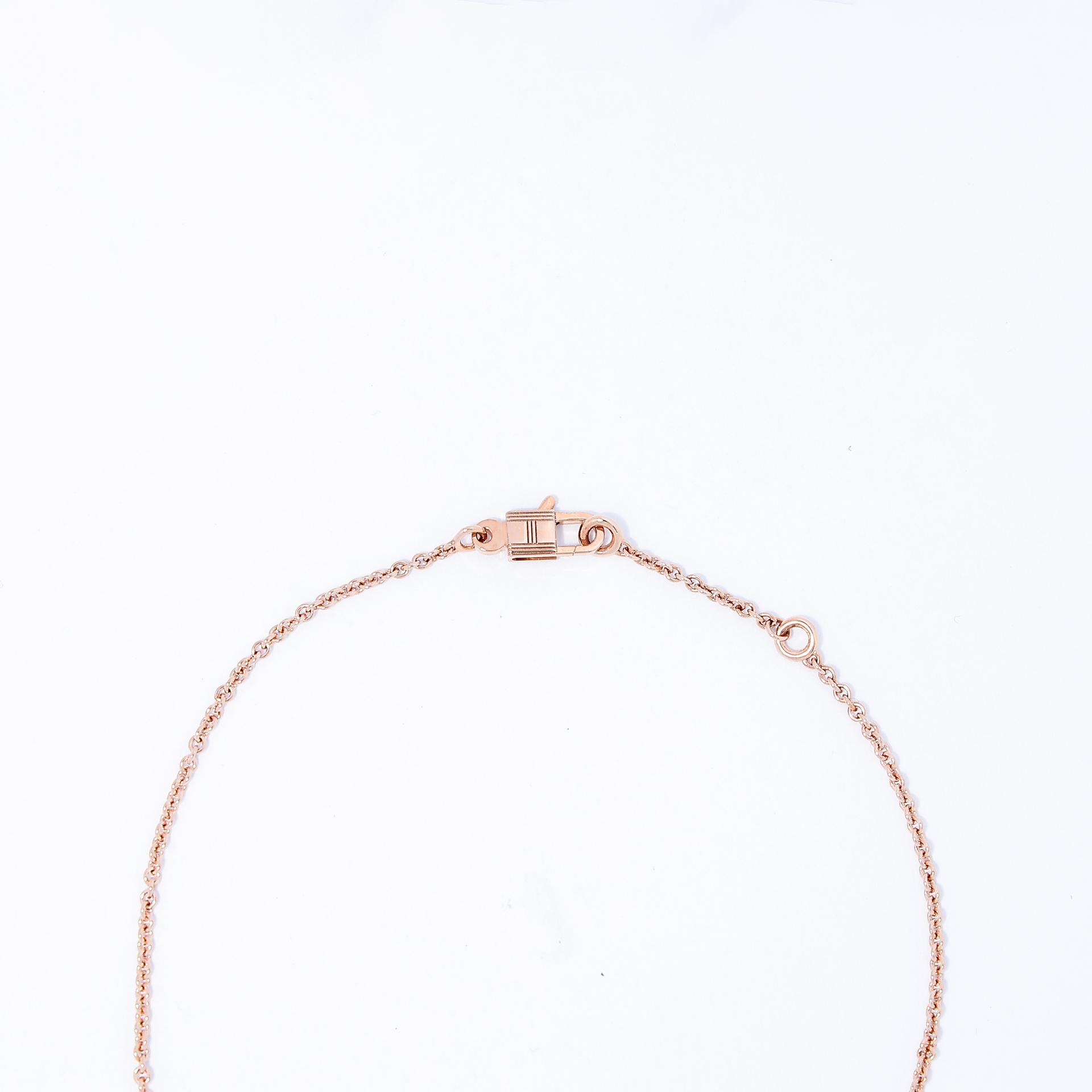 Brand New ( Rank N ) HERMÈS Amulettes Constance pendant  Rose Gold 18K Rose Gold Diamond Rose Gold hardware - 3