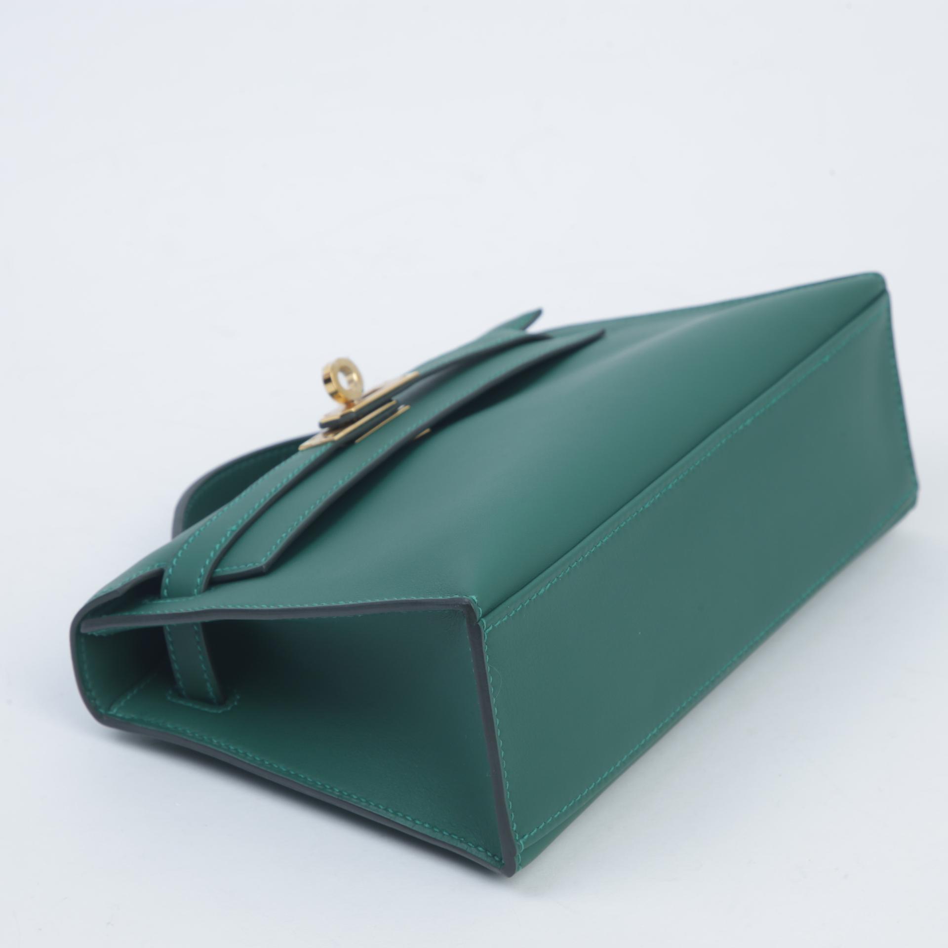 Brand New ( Rank N )  HERMÈS  Kelly Pochette Vert Moyen (65) Swift Gold hardware W (2024) - 4
