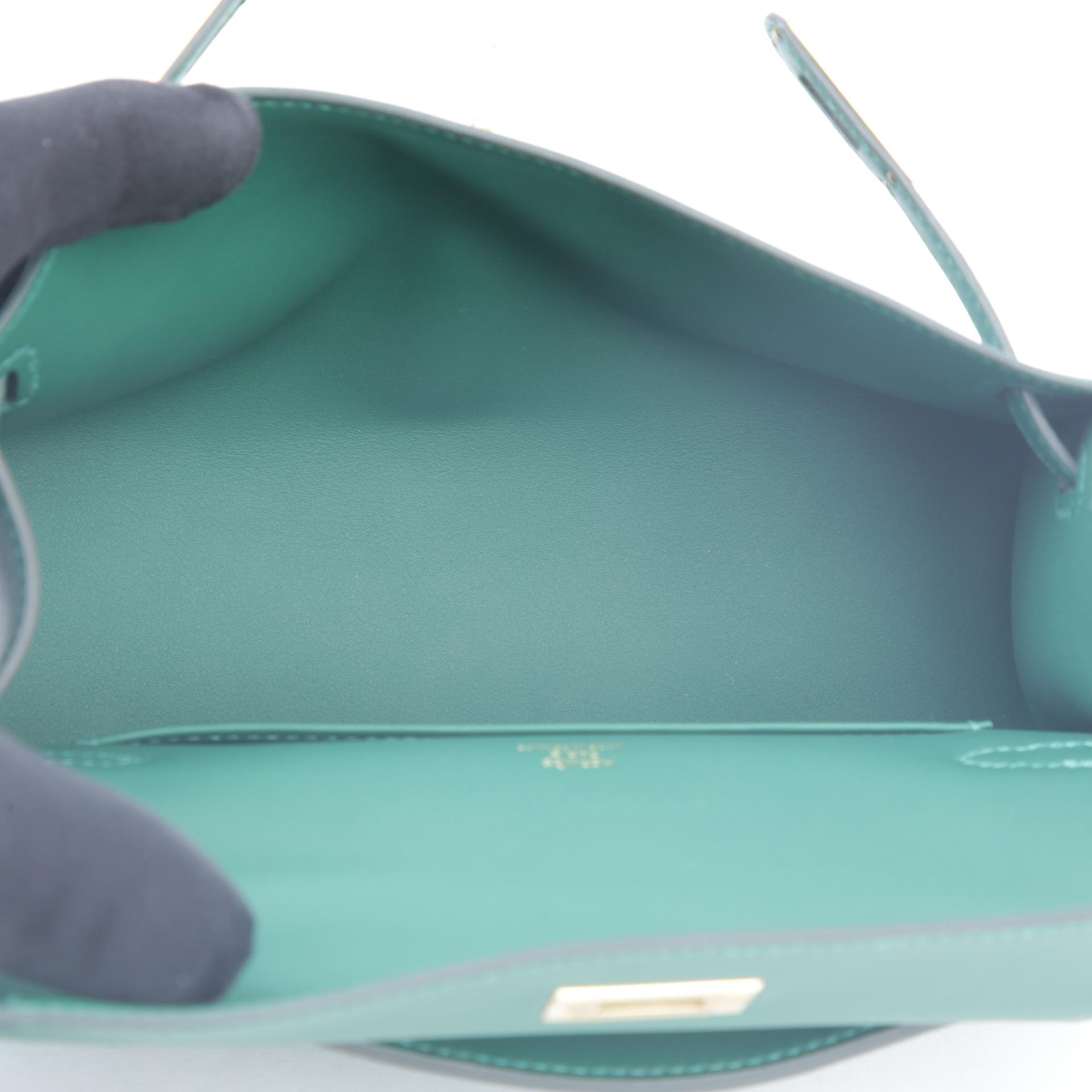 Brand New ( Rank N )  HERMÈS  Kelly Pochette Vert Moyen (65) Swift Gold hardware W (2024) - 11