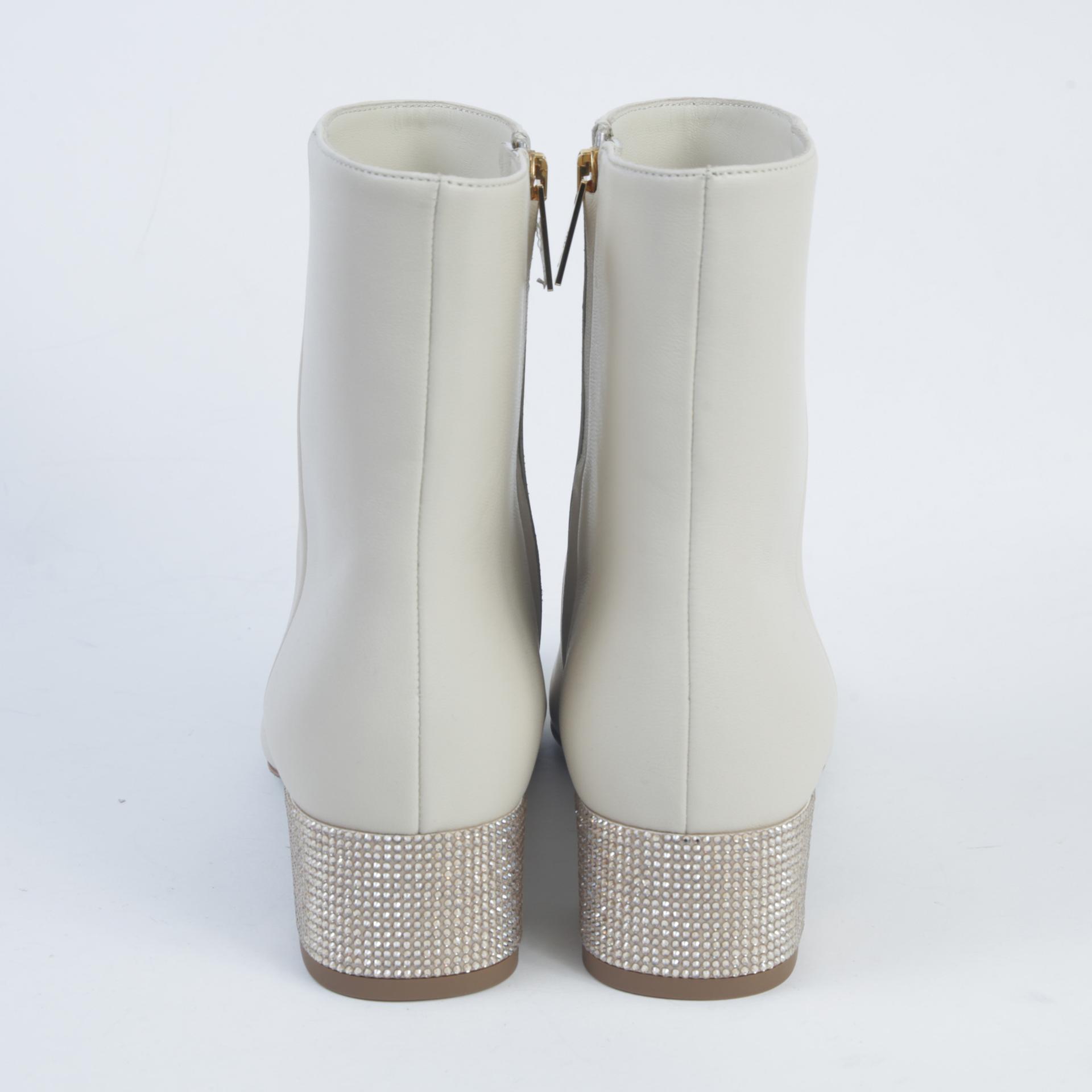 Unused ( Rank NS )René Caovilla Jeweled Bonnie White - 3