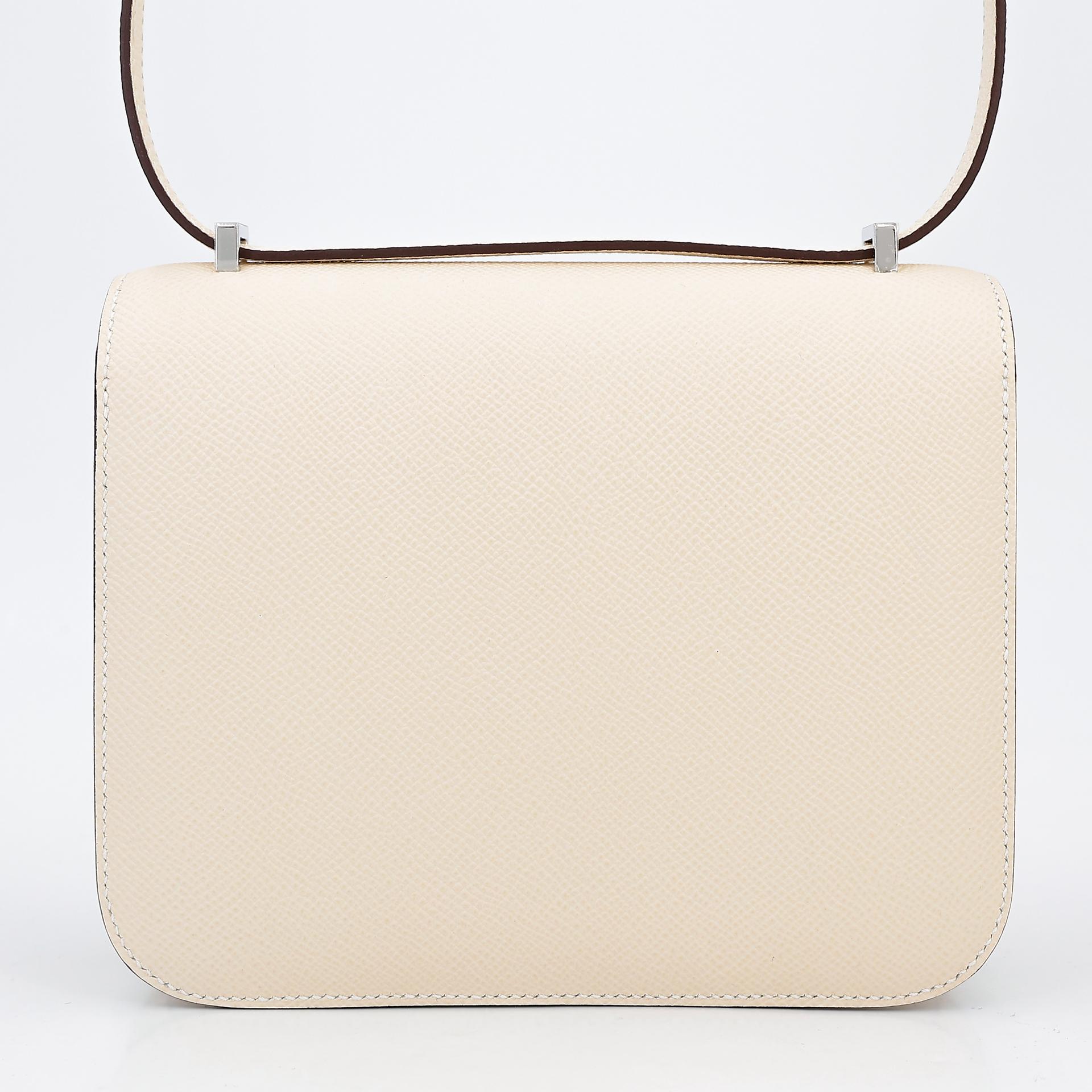 未使用保存品  HERMÈS 爱马仕  Constance 康康 Mini 19 I2 奶油白 Nata Epsom牛皮 珐琅扣 B刻 2023年 - 2
