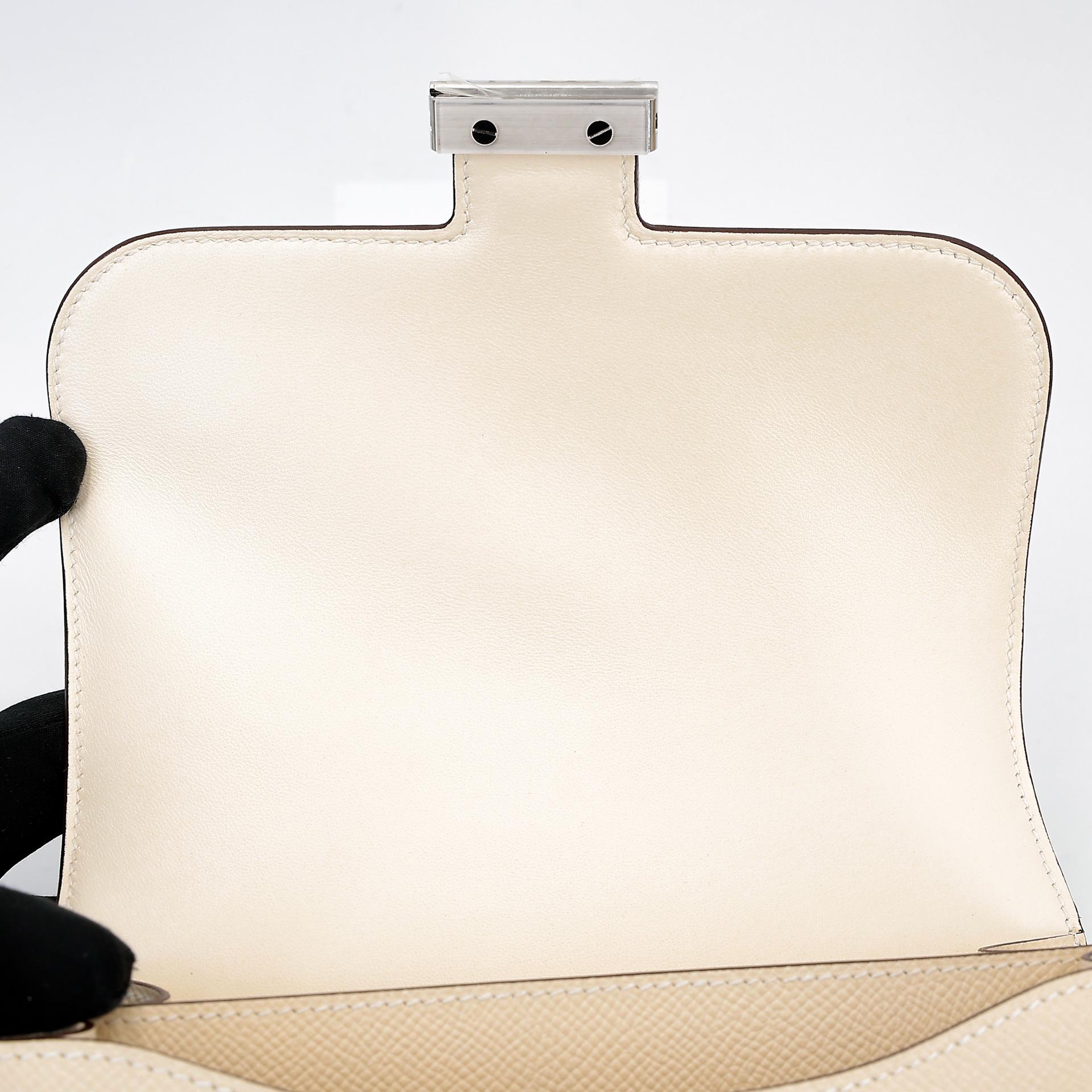 未使用保存品  HERMÈS 爱马仕  Constance 康康 Mini 19 I2 奶油白 Nata Epsom牛皮 珐琅扣 B刻 2023年 - 10