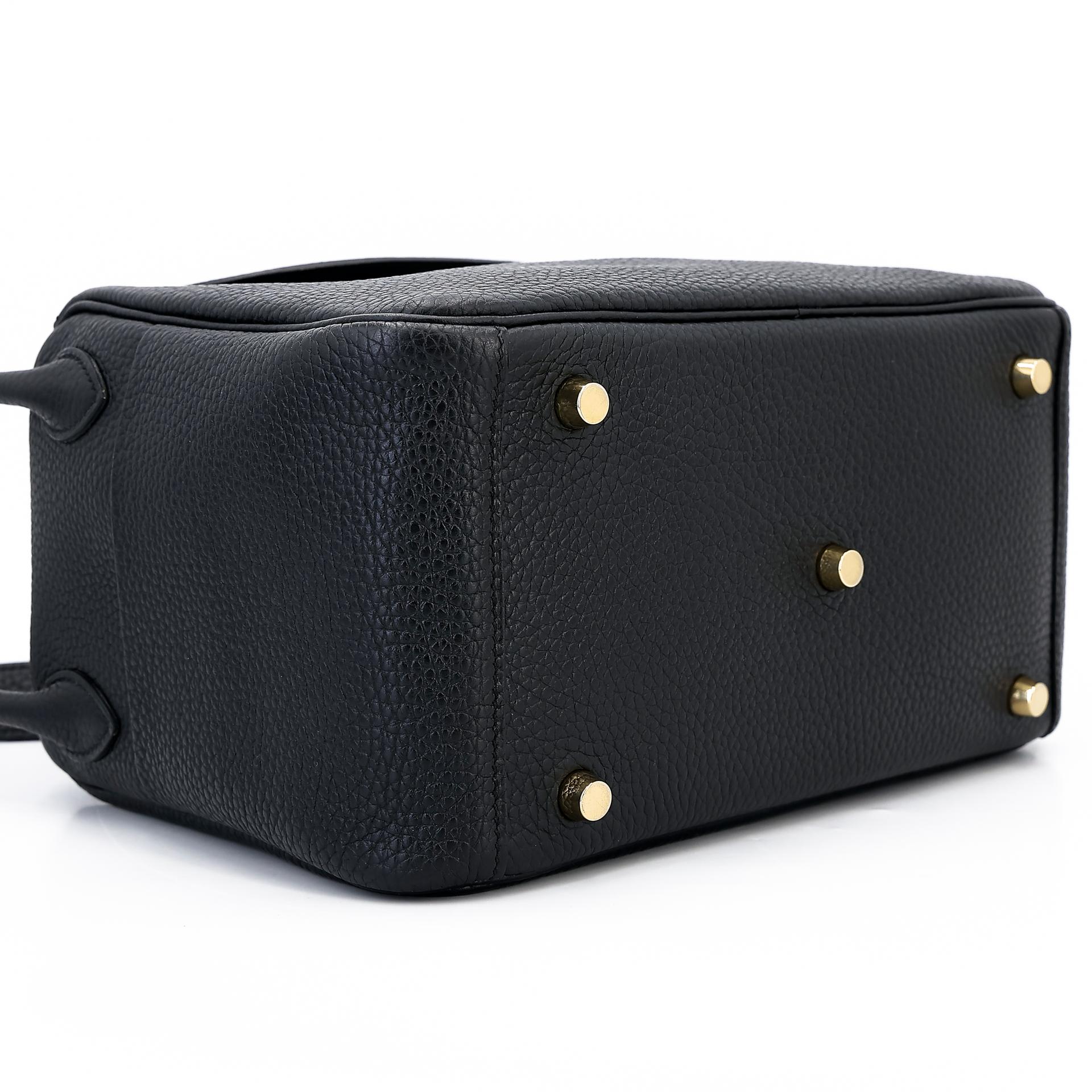 A美品 HERMÈS 愛馬仕 Lindy 26 89 黑色 Noir Clemence小牛皮 金扣 X刻 2016年 - 5